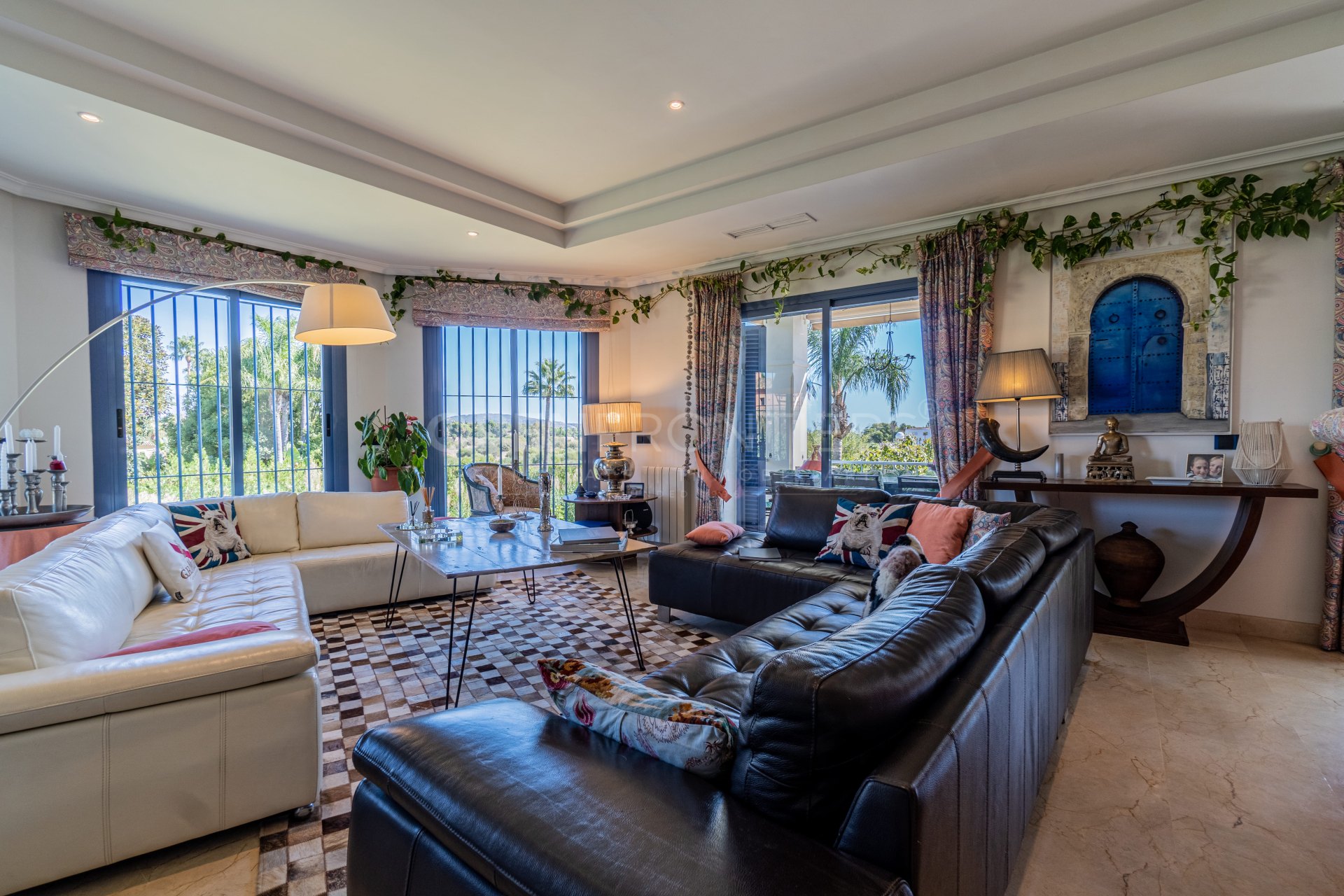 Spacious 6-Bedroom Family Villa with Garden in Sotogrande Zone B