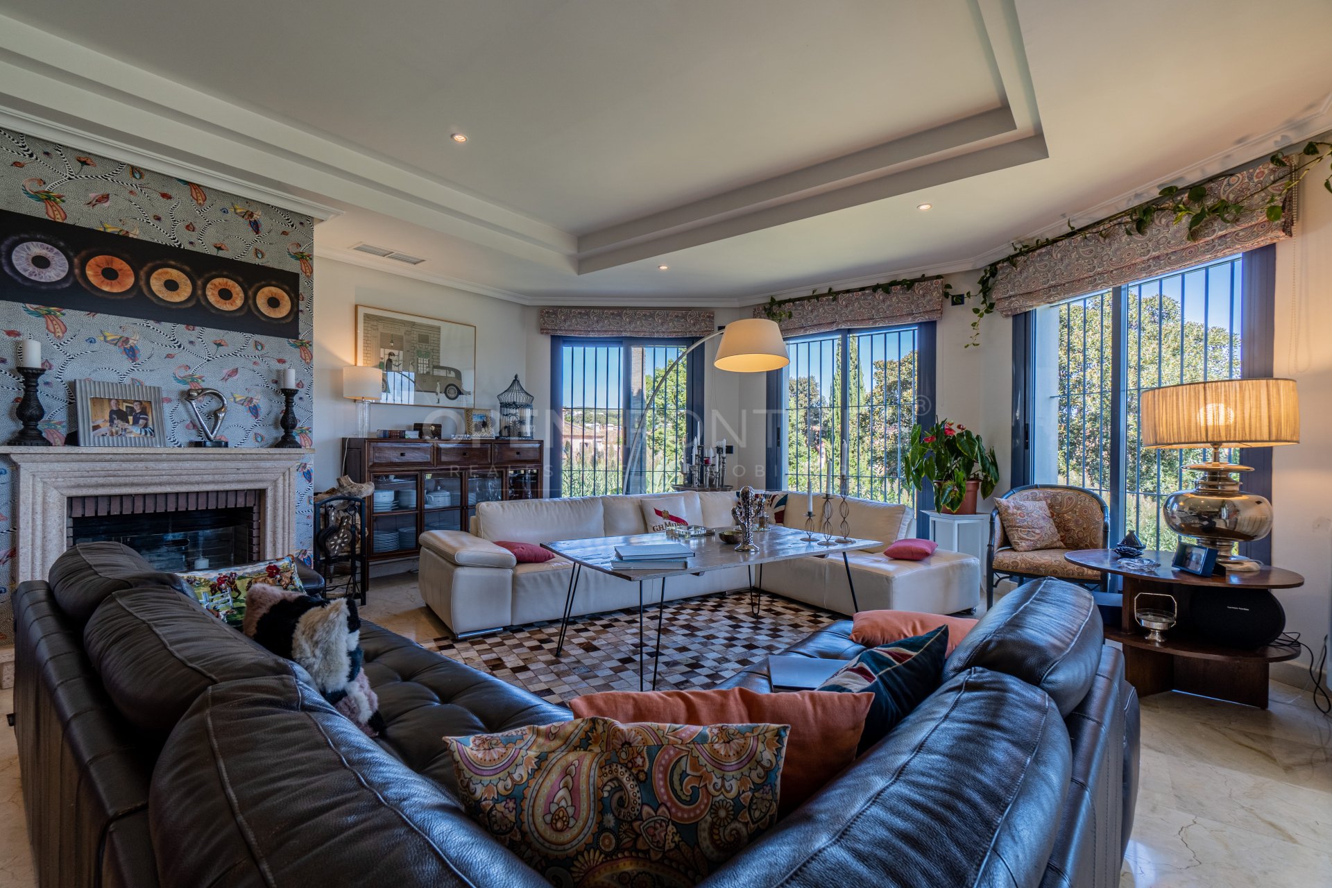 Spacious 6-Bedroom Family Villa with Garden in Sotogrande Zone B