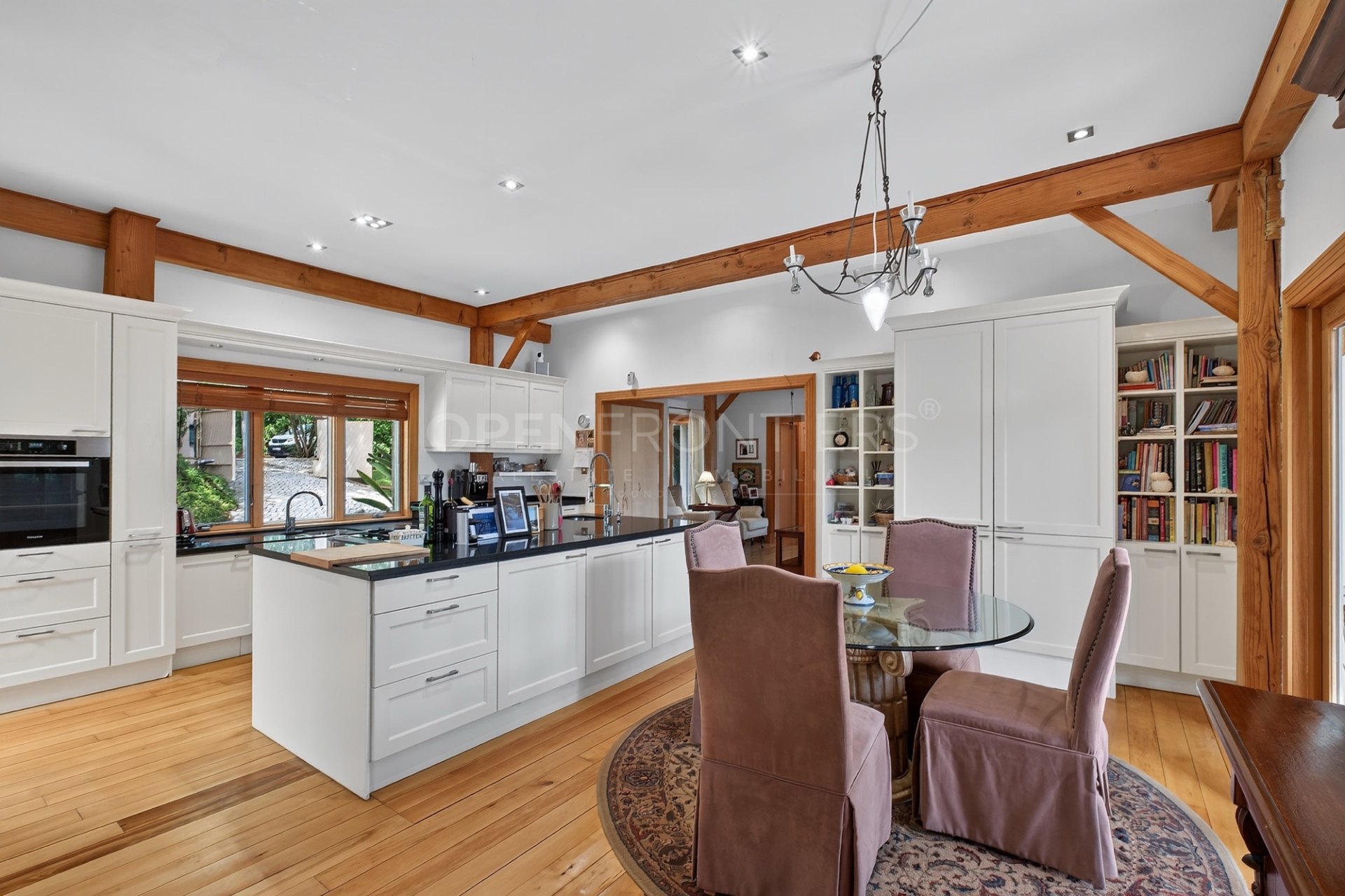 7-Bedroom Villa in Sotogrande Alto, C Zone