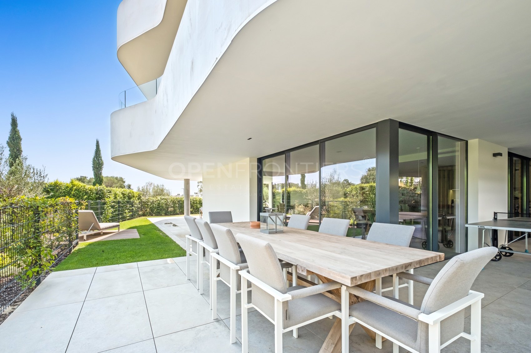 Ground Floor Apartment with Private Garden in Village Verde, Sotogrande