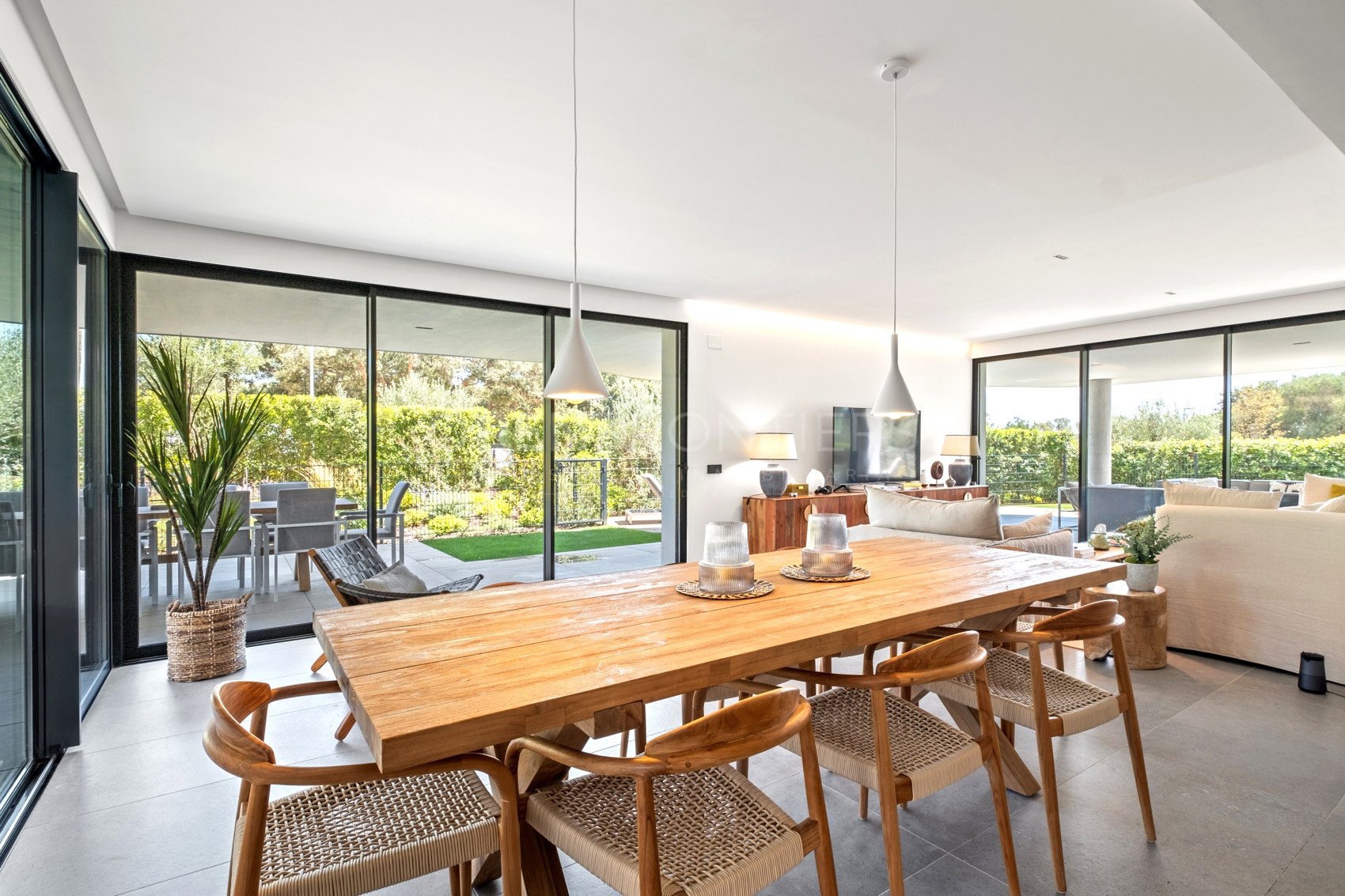 Ground Floor Apartment with Private Garden in Village Verde, Sotogrande