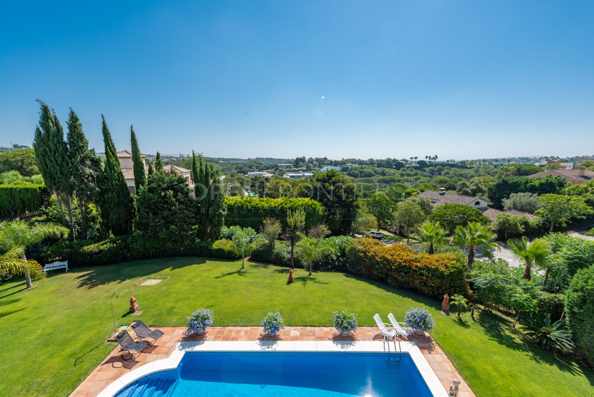 Luxury family villa in Sotogrande Alto near SIS