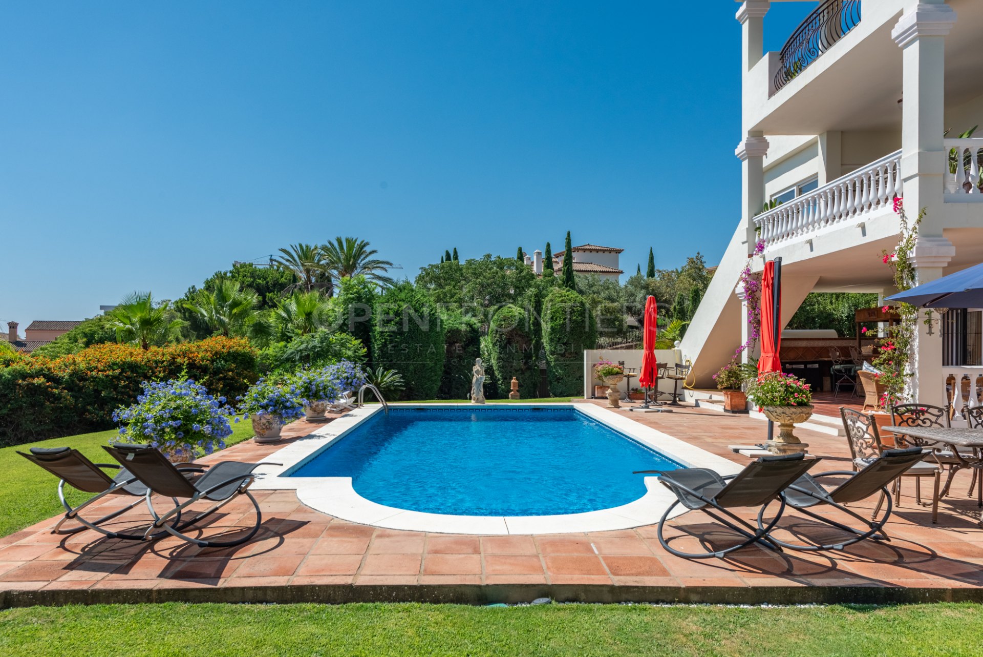 Luxury family villa in Sotogrande Alto near SIS