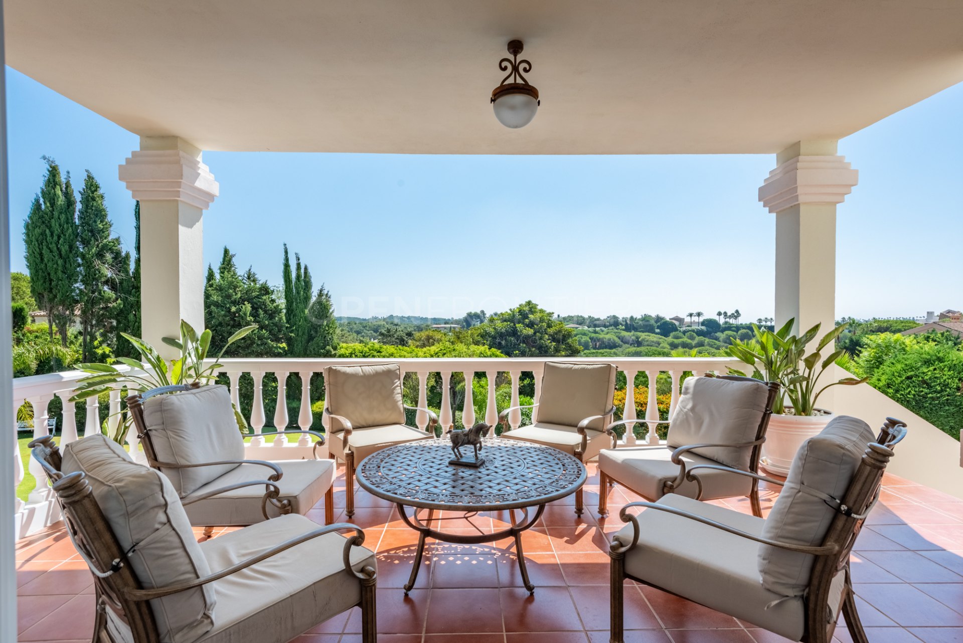 Luxury family villa in Sotogrande Alto near SIS