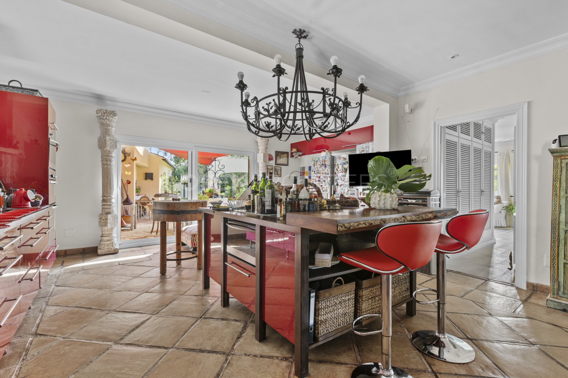 Andalusian villa in Sotogrande Alto next to Valderrama