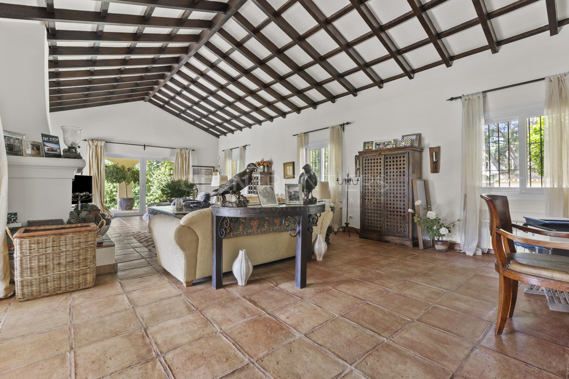 Andalusian villa in Sotogrande Alto next to Valderrama