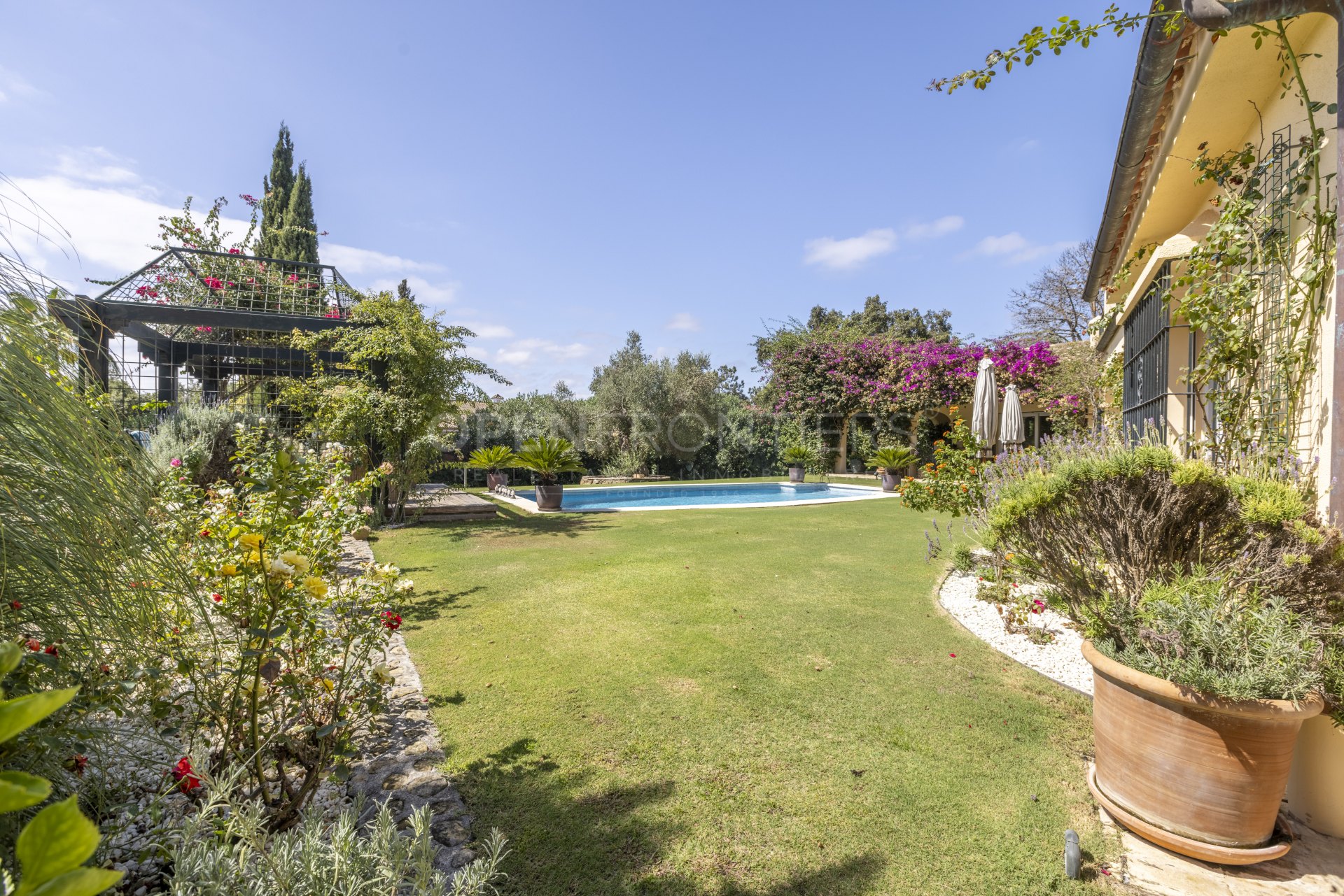 Andalusian villa in Sotogrande Alto next to Valderrama