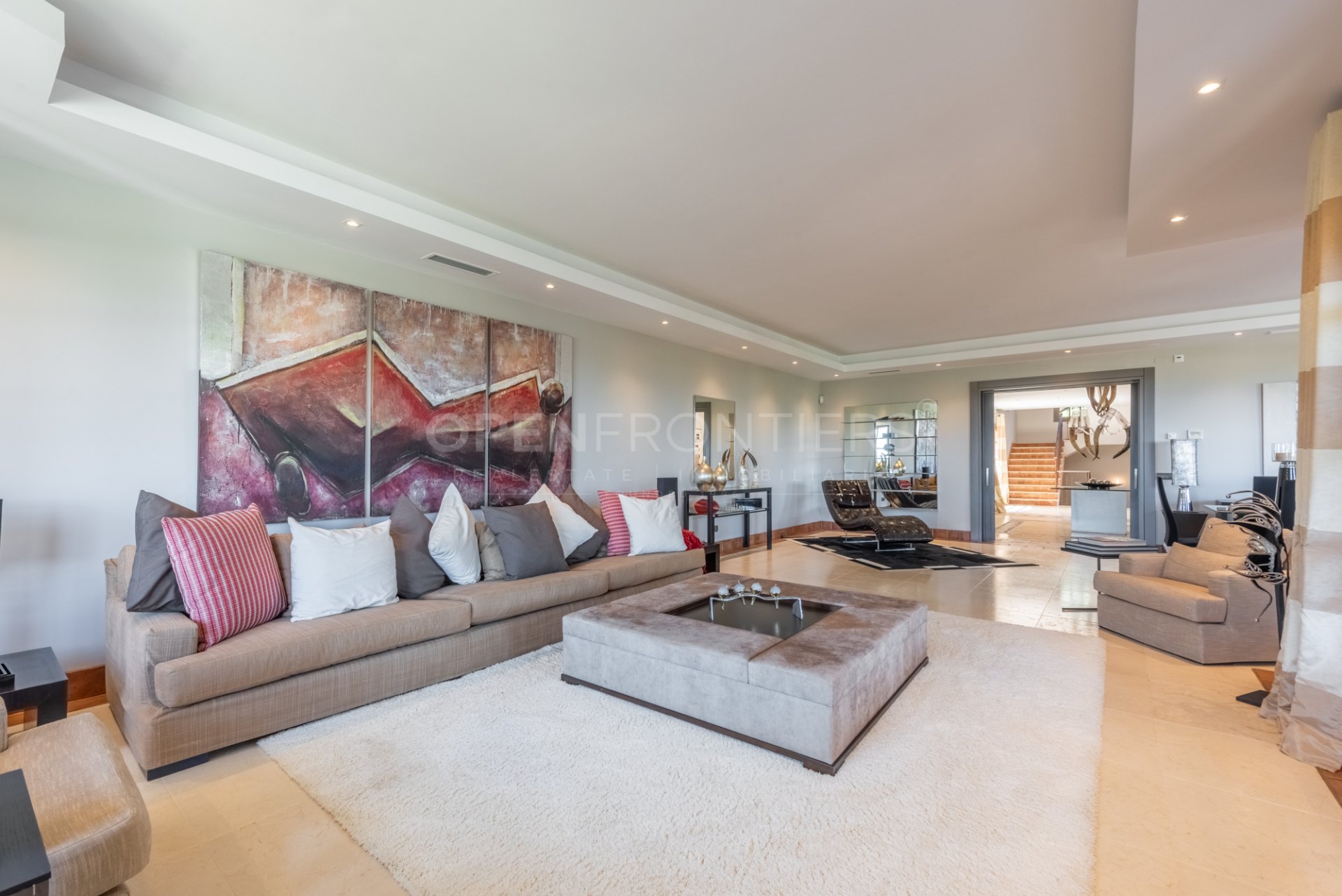 Luxury villa with panoramic sea, golf and mountain views in Almenara, Sotogrande Alto