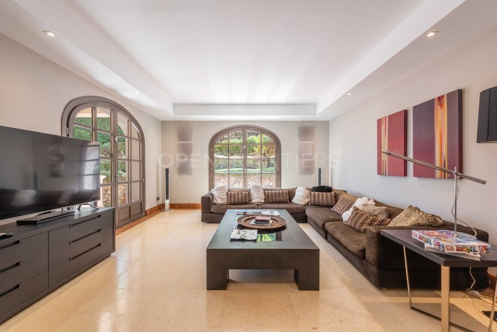 Luxury villa with panoramic sea, golf and mountain views in Almenara, Sotogrande Alto