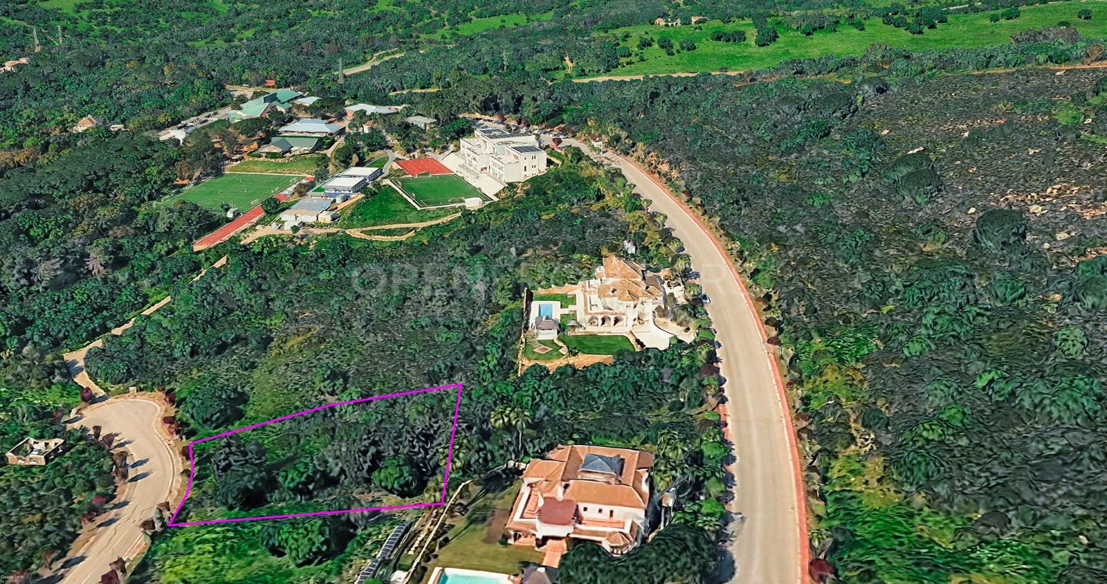 Large South-Facing Plot with Sea Views in La Reserva, Sotogrande