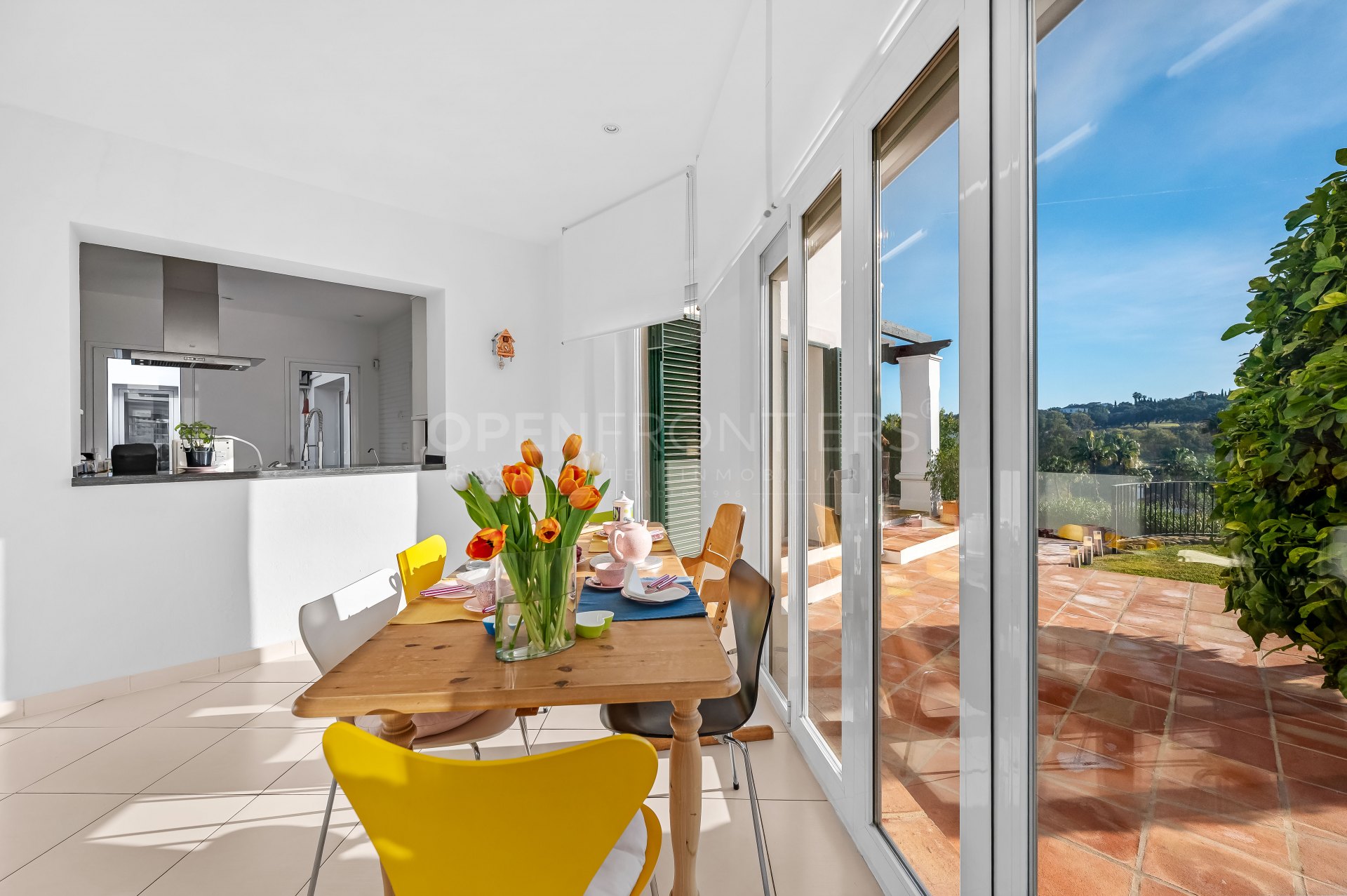 Villa La Alegría: Exceptional Six-Bedroom Villa in Zona F, Sotogrande Alto
