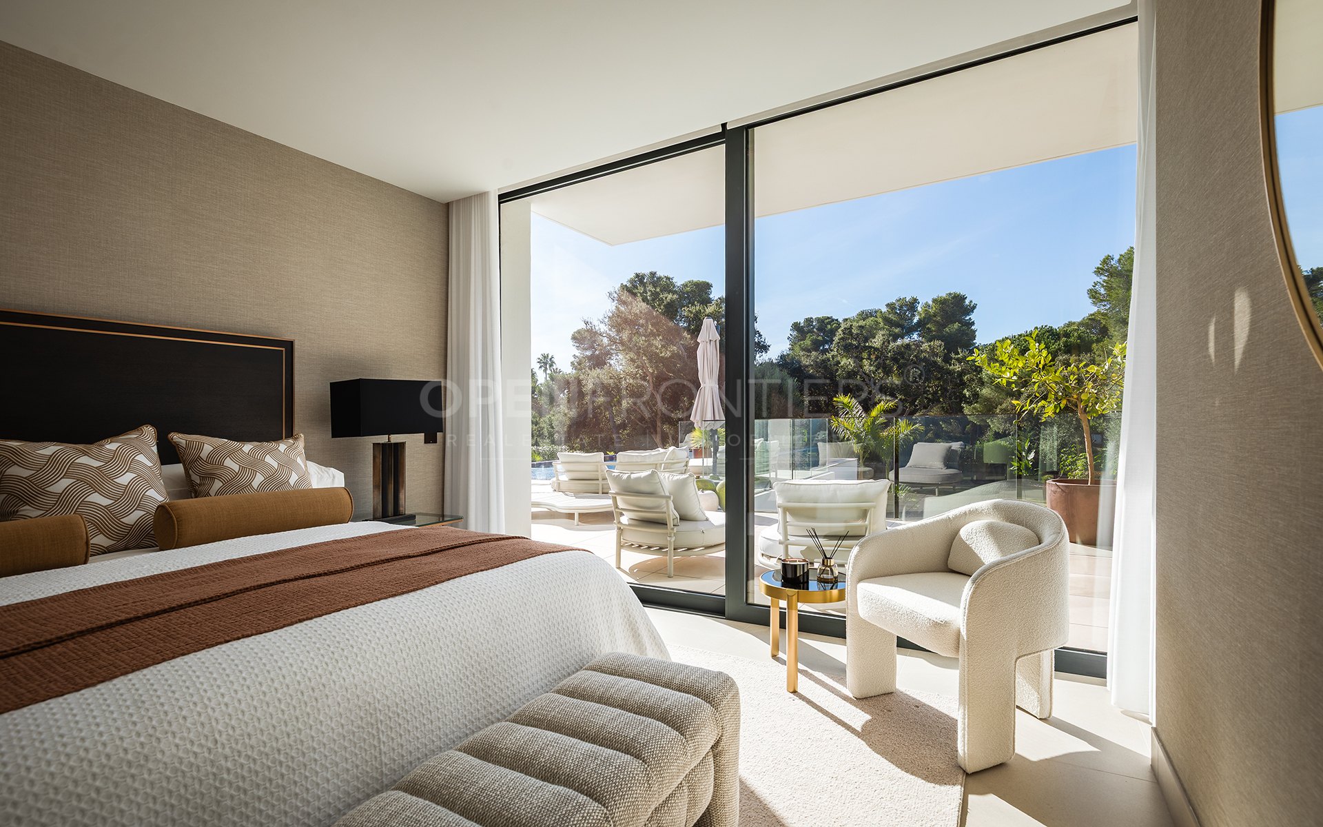 Casa La Colina, villa contemporánea en Kings & Queens, Sotogrande Costa
