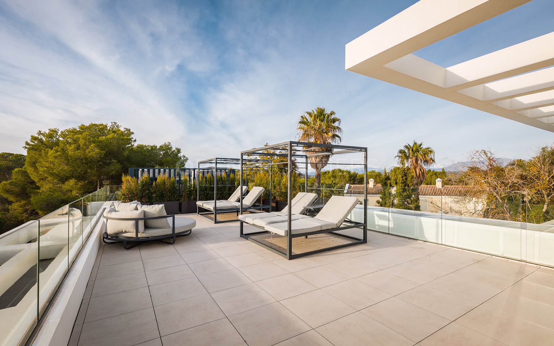 Casa La Colina, villa contemporánea en Kings & Queens, Sotogrande Costa