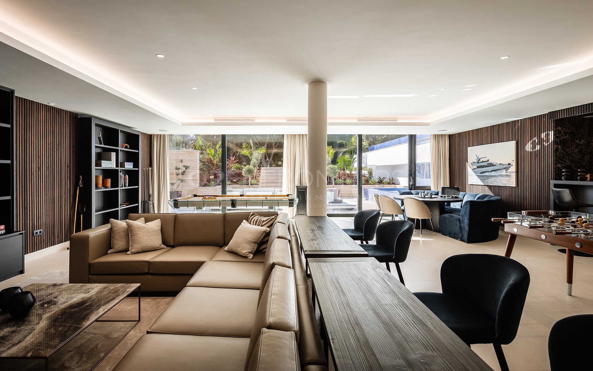 Casa La Colina, villa contemporánea en Kings & Queens, Sotogrande Costa