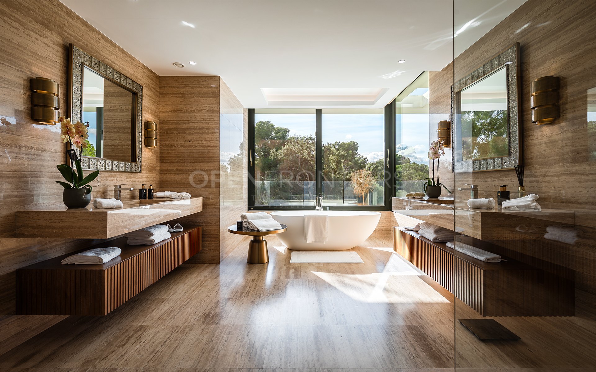 Casa La Colina, villa contemporánea en Kings & Queens, Sotogrande Costa