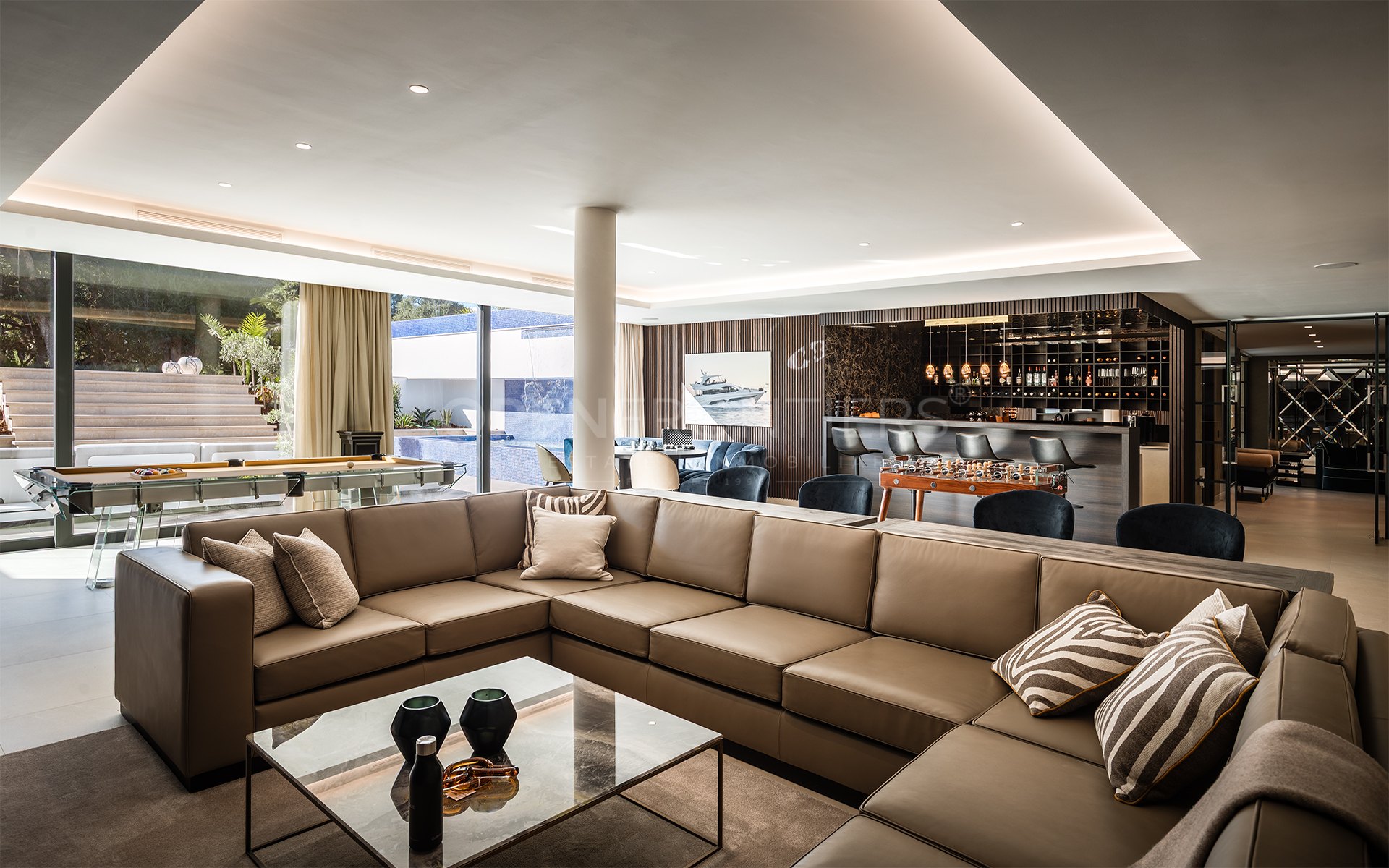 Casa La Colina, villa contemporánea en Kings & Queens, Sotogrande Costa