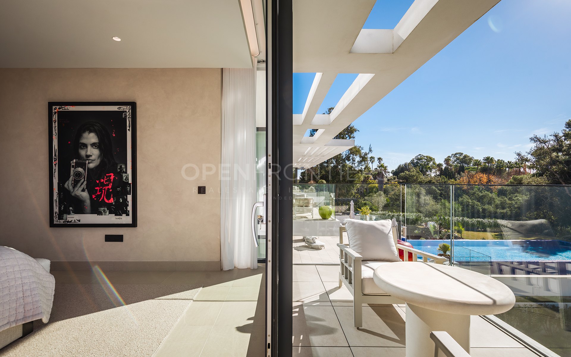 Casa La Colina, villa contemporánea en Kings & Queens, Sotogrande Costa