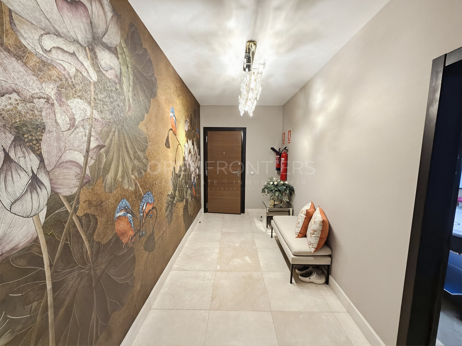 Luxury apartment in Hacienda Valderrama, Sotogrande Alto