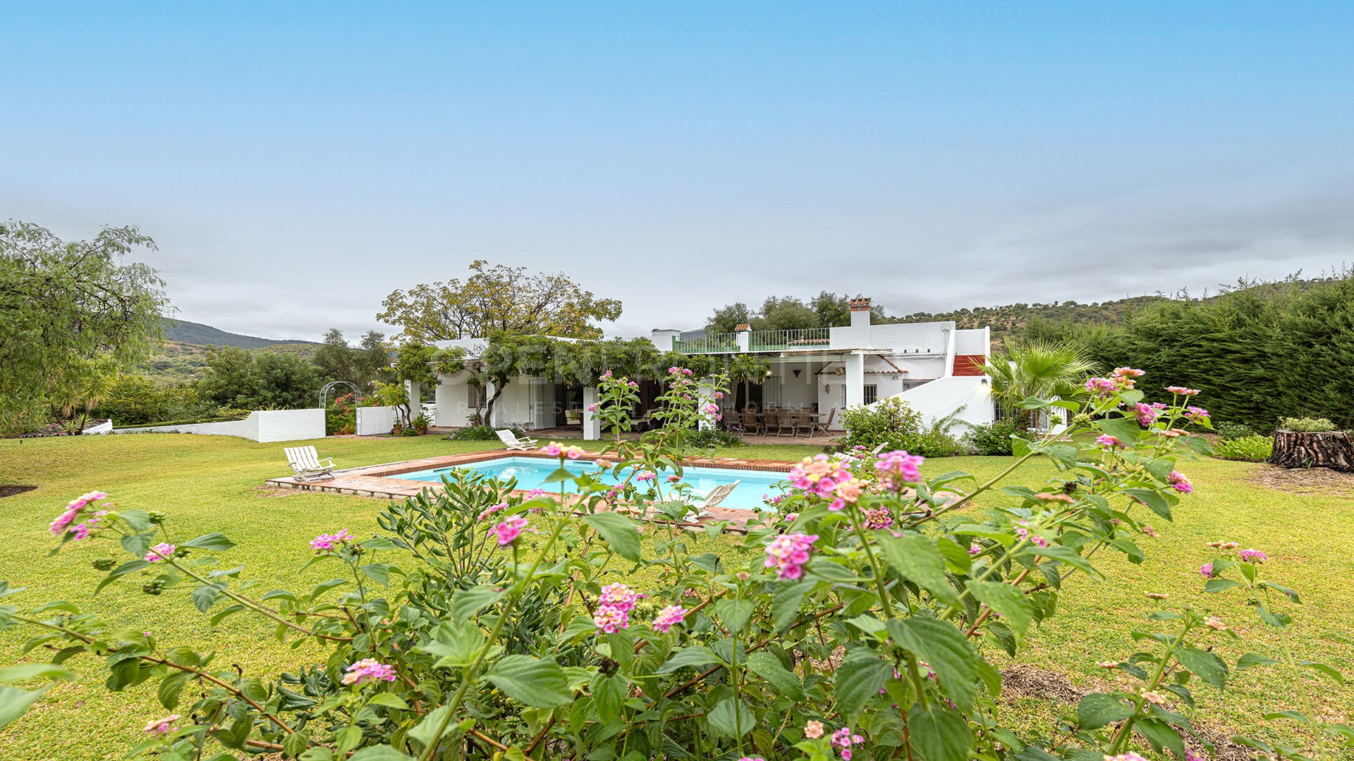 Encantadora finca con piscina privada en San Pablo de Buceite