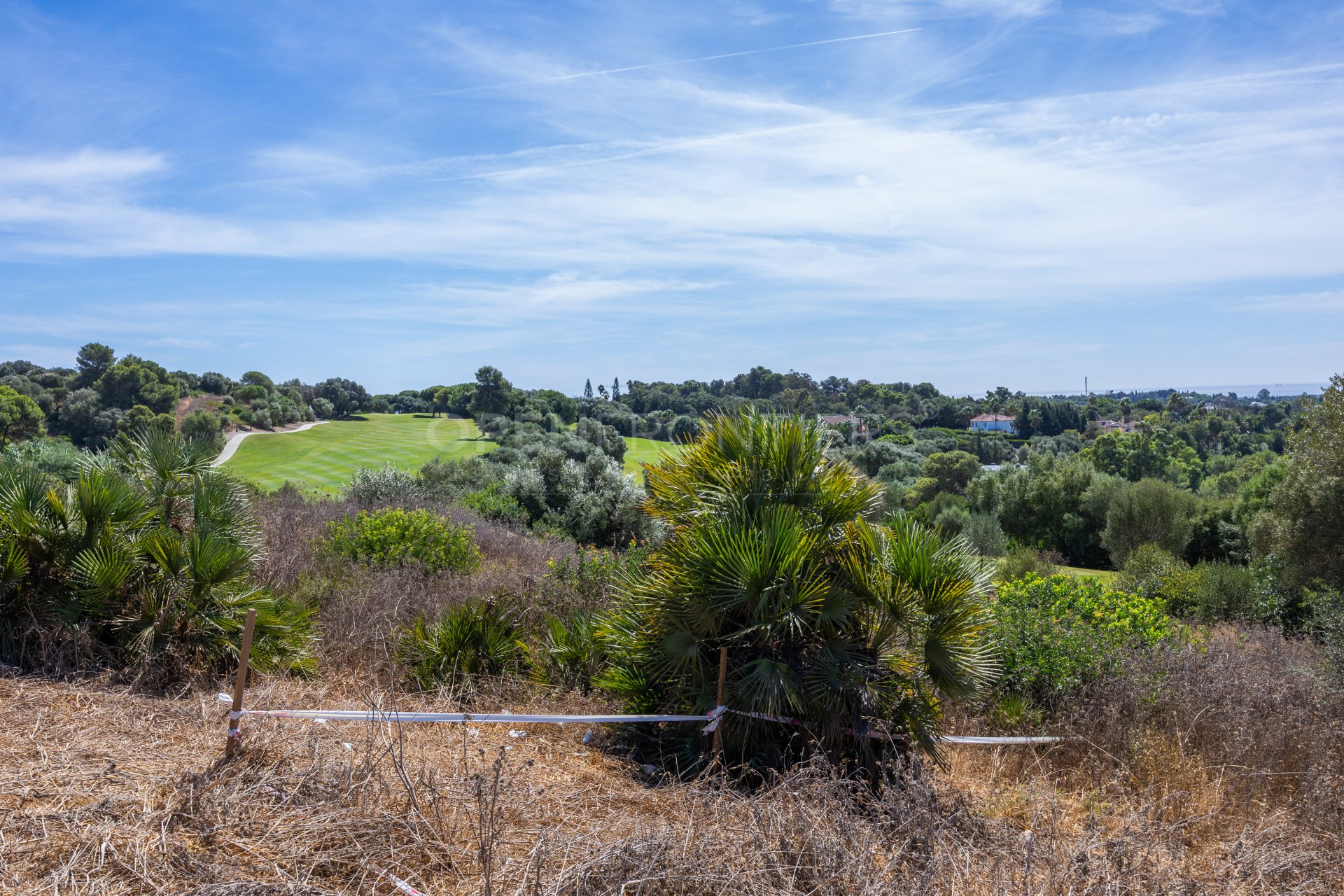 Frontline golf plot in La Reserva de Sotogrande, Cádiz