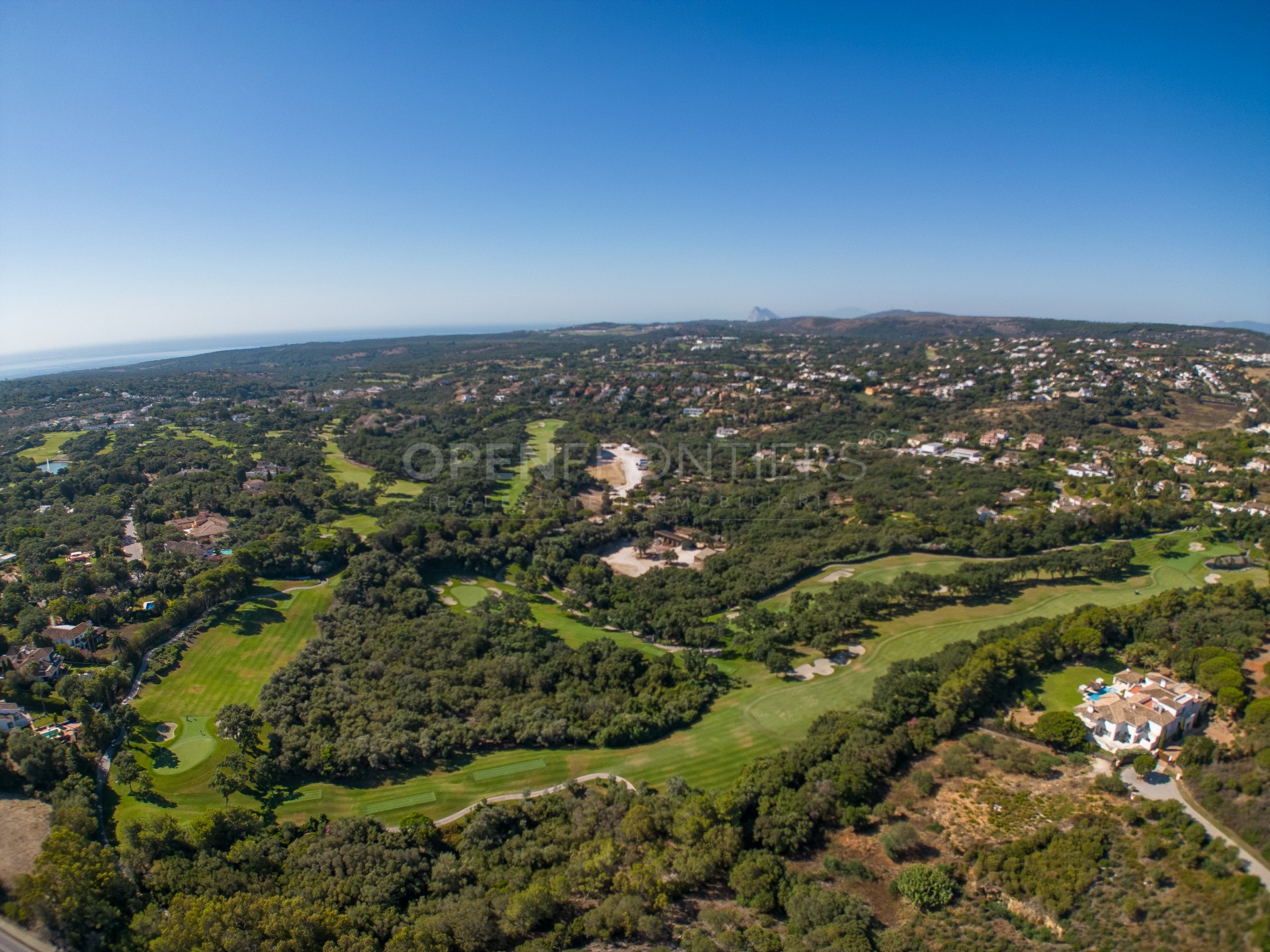 Frontline golf plot in La Reserva de Sotogrande, Cádiz