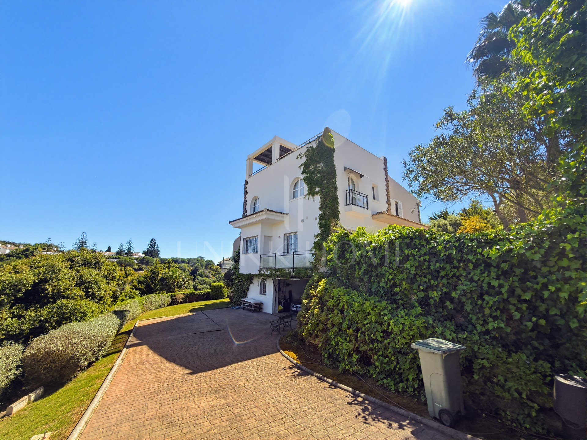Amplia Villa familiar con gran potencial en Sotogrande Alto