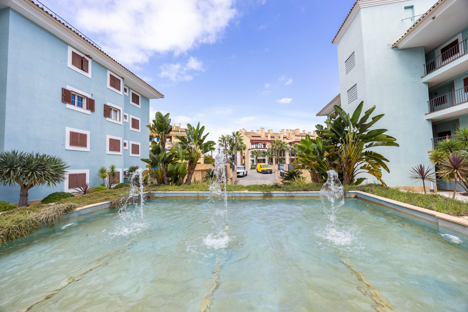 Apartamento de 3 dormitorios en Isla Carey con vistas a la Marina de Sotogrande