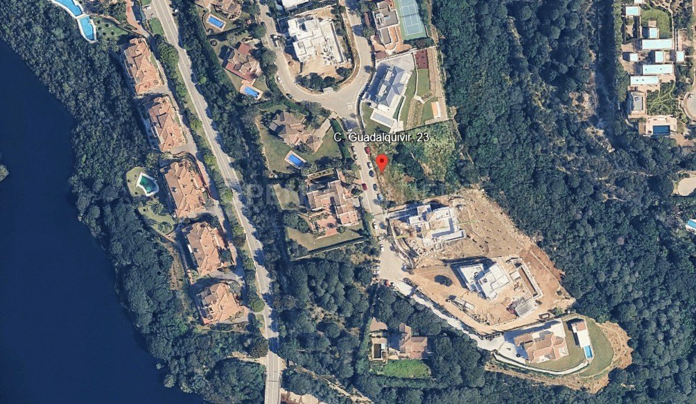 Plot for Sale Sotogrande G Zone with Sea Views & Project