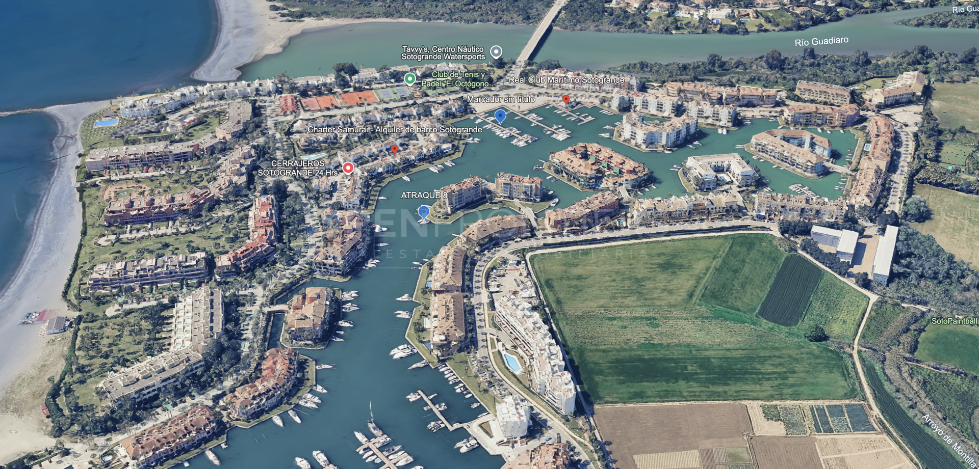 Berth for sale in Isla de la Vela, number 8, ideally located in Sotogrande Costa