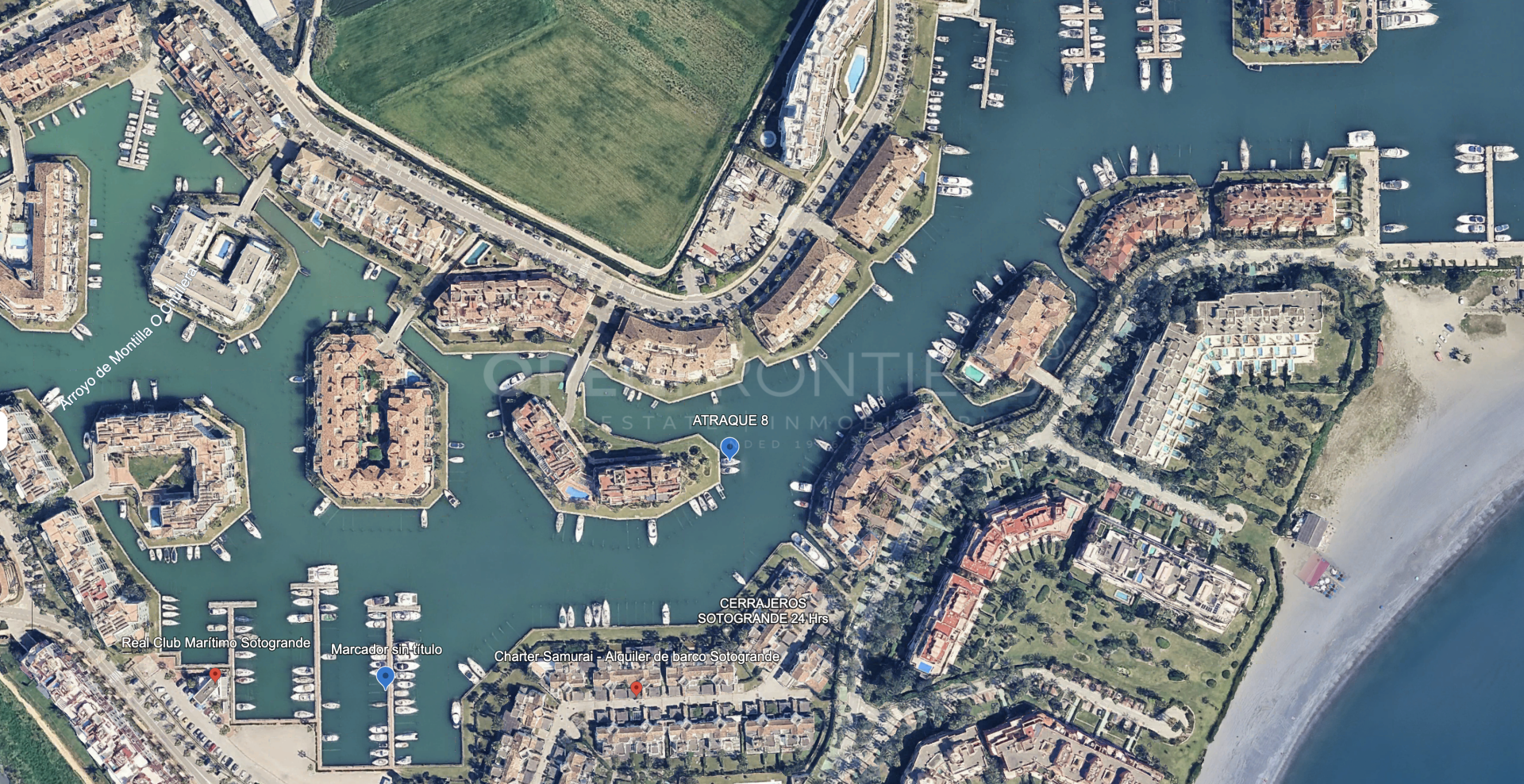 Berth for sale in Isla de la Vela, number 8, ideally located in Sotogrande Costa