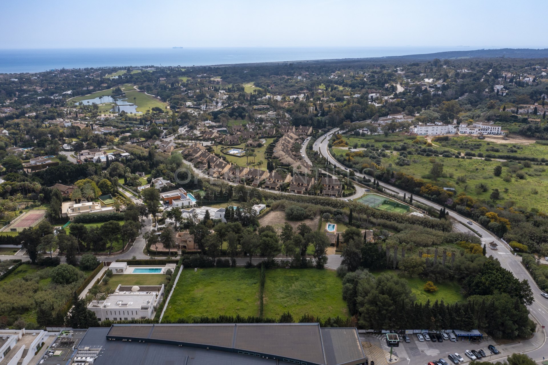 Exclusive plot with project and license in Kings & Queens Sotogrande
