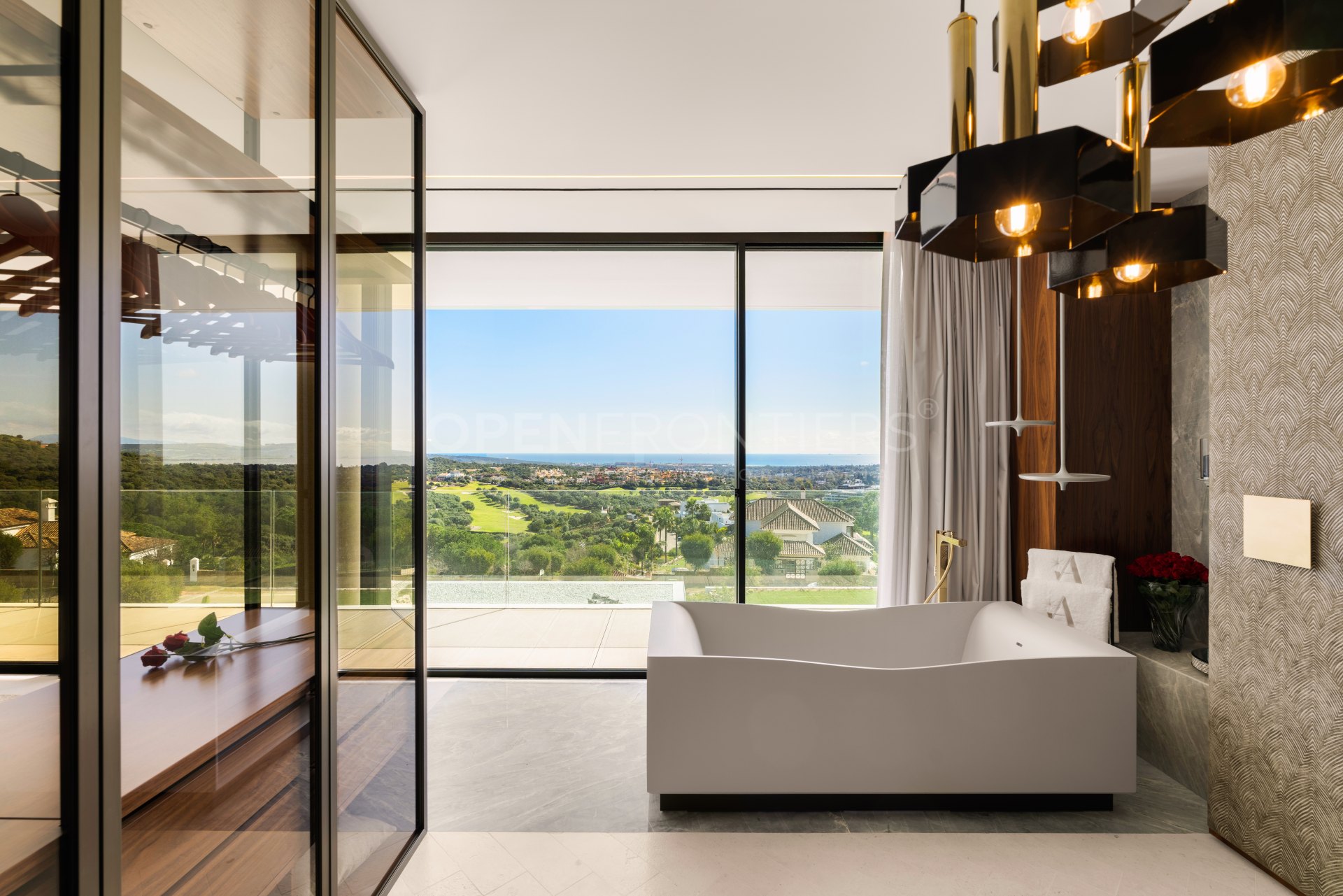 Villa Aldebaran: Villa with Sea & Golf Views in La Reserva, Sotogrande