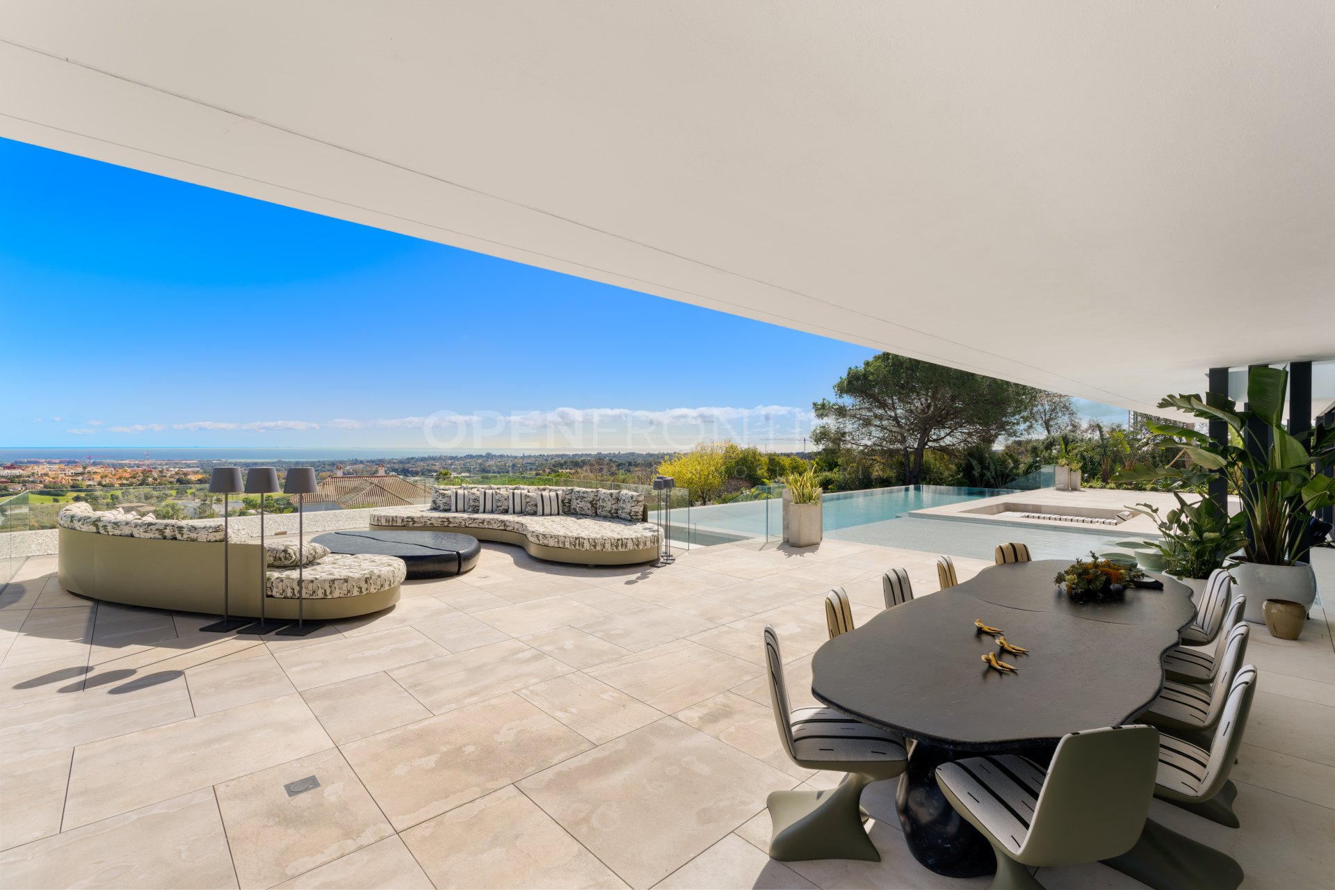 Villa Aldebaran: Villa with Sea & Golf Views in La Reserva, Sotogrande