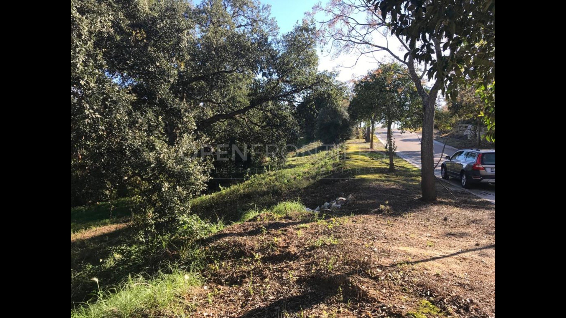 Exclusive Plot with Approved Project and Building Licence in Sotogrande Alto