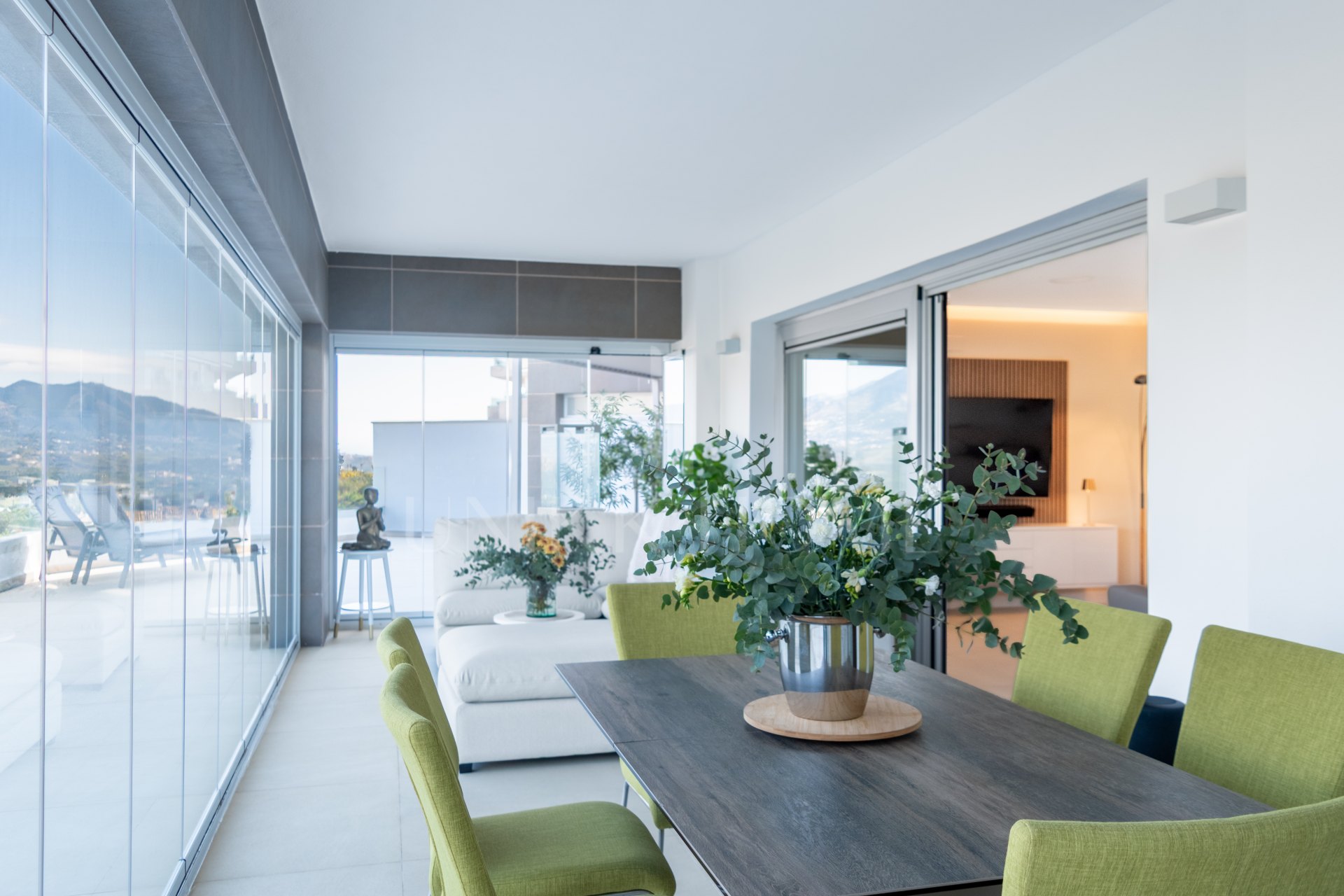 Extraordinario apartamento de nueva construcción con vistas panorámicas