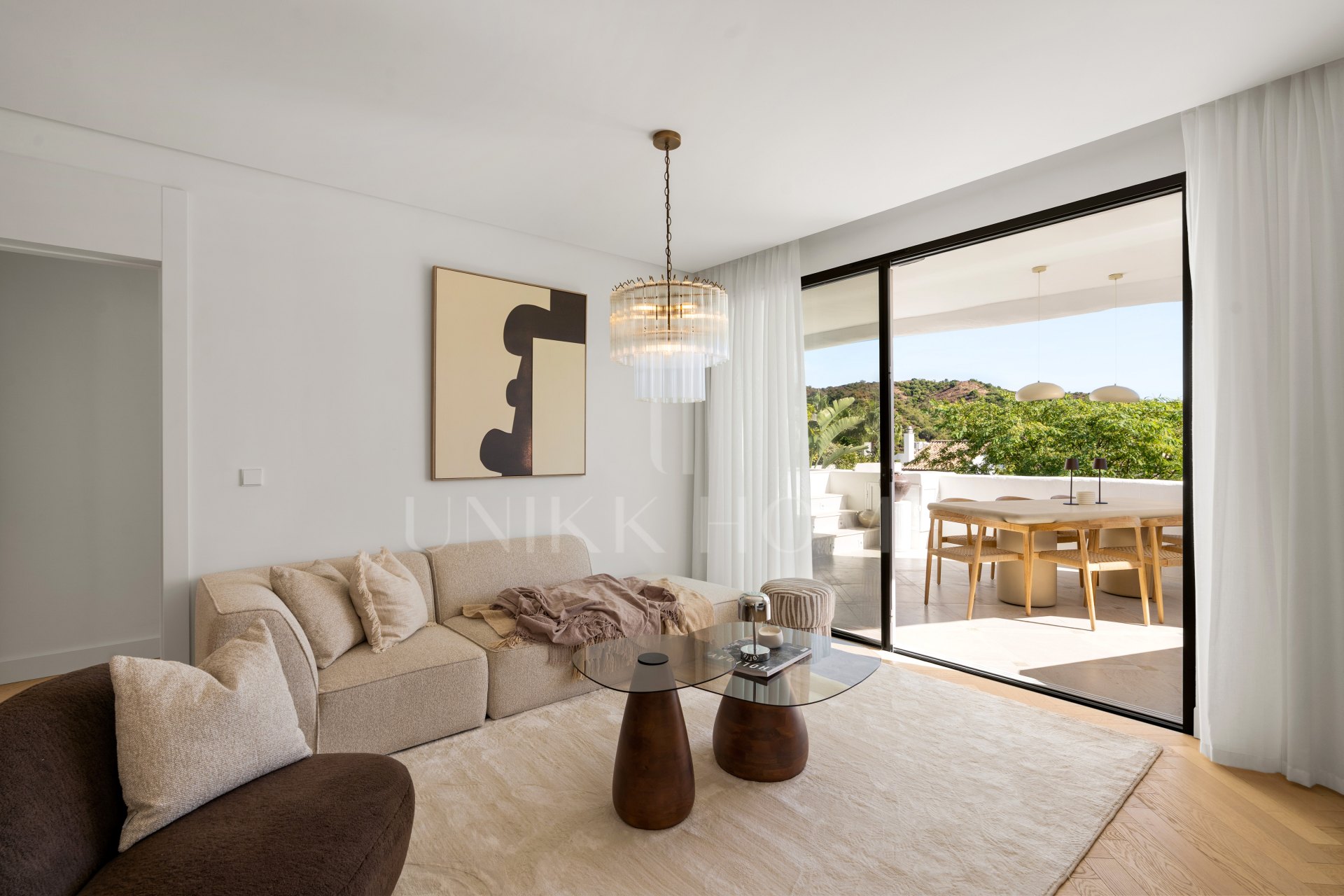 Apartment for sale in Lomas de La Quinta, Benahavis