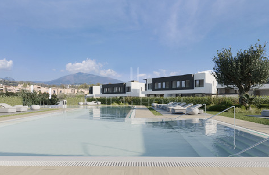 Modern 3-Bedroom semi detached house with Spacious Terrace in Atalaya Hills