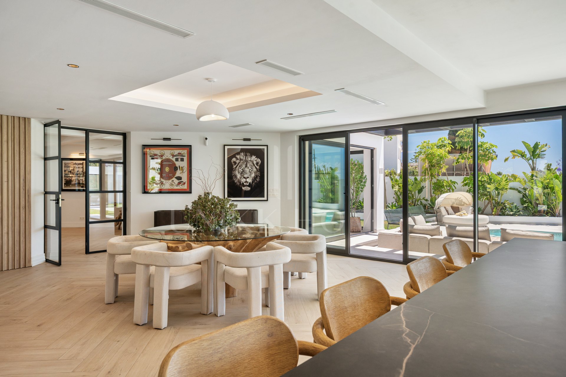 Casa de familia de 6 dormitorios