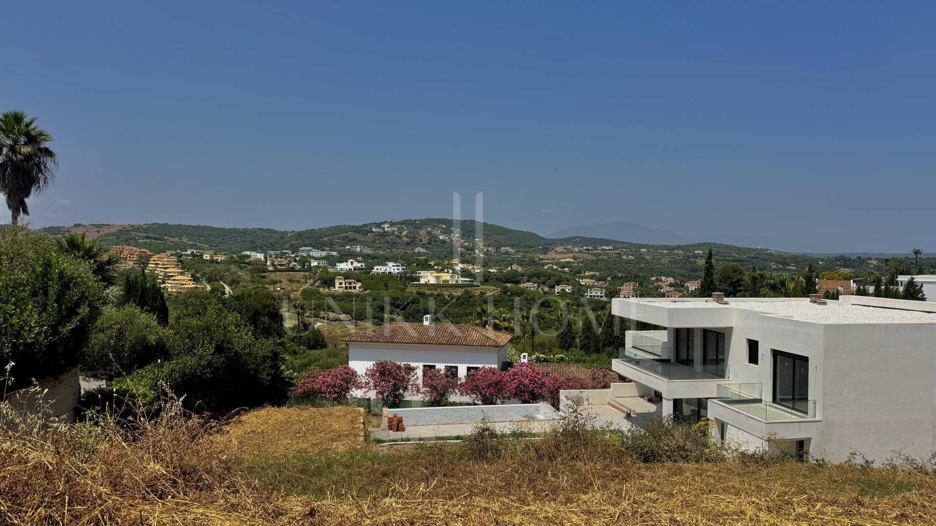 Plot with Panoramic Views to the Lake and Golf in Sotogrande Alto – F Zone