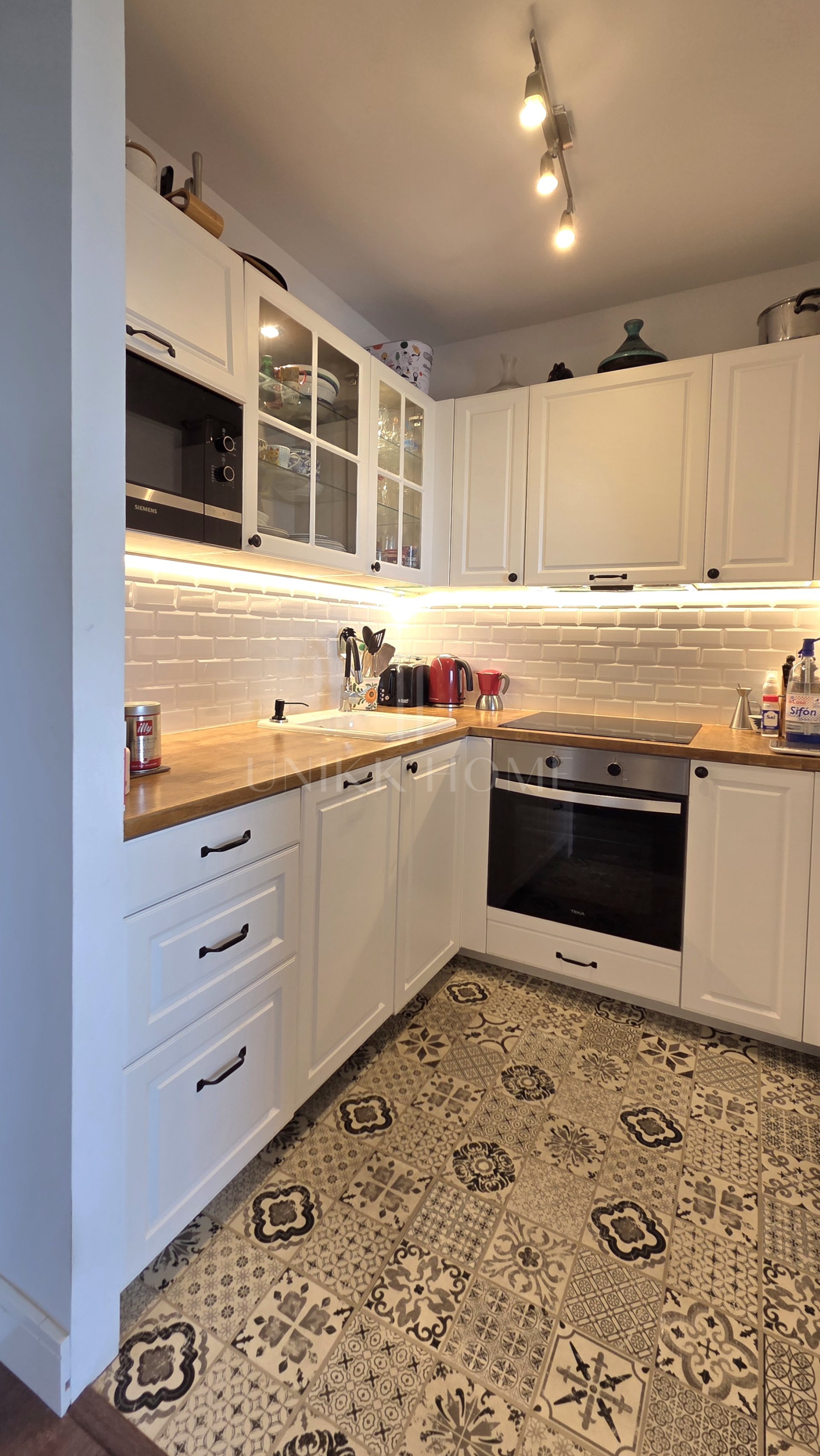 Frontline golf apartment with panoramic views