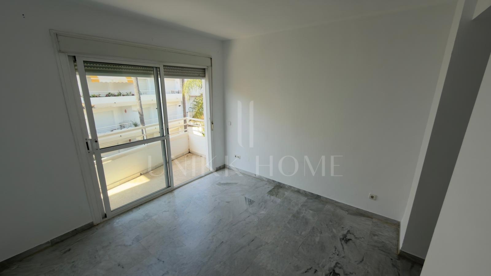 Exceptional Five-Bedroom Duplex Penthouse in Guadalmina Baja