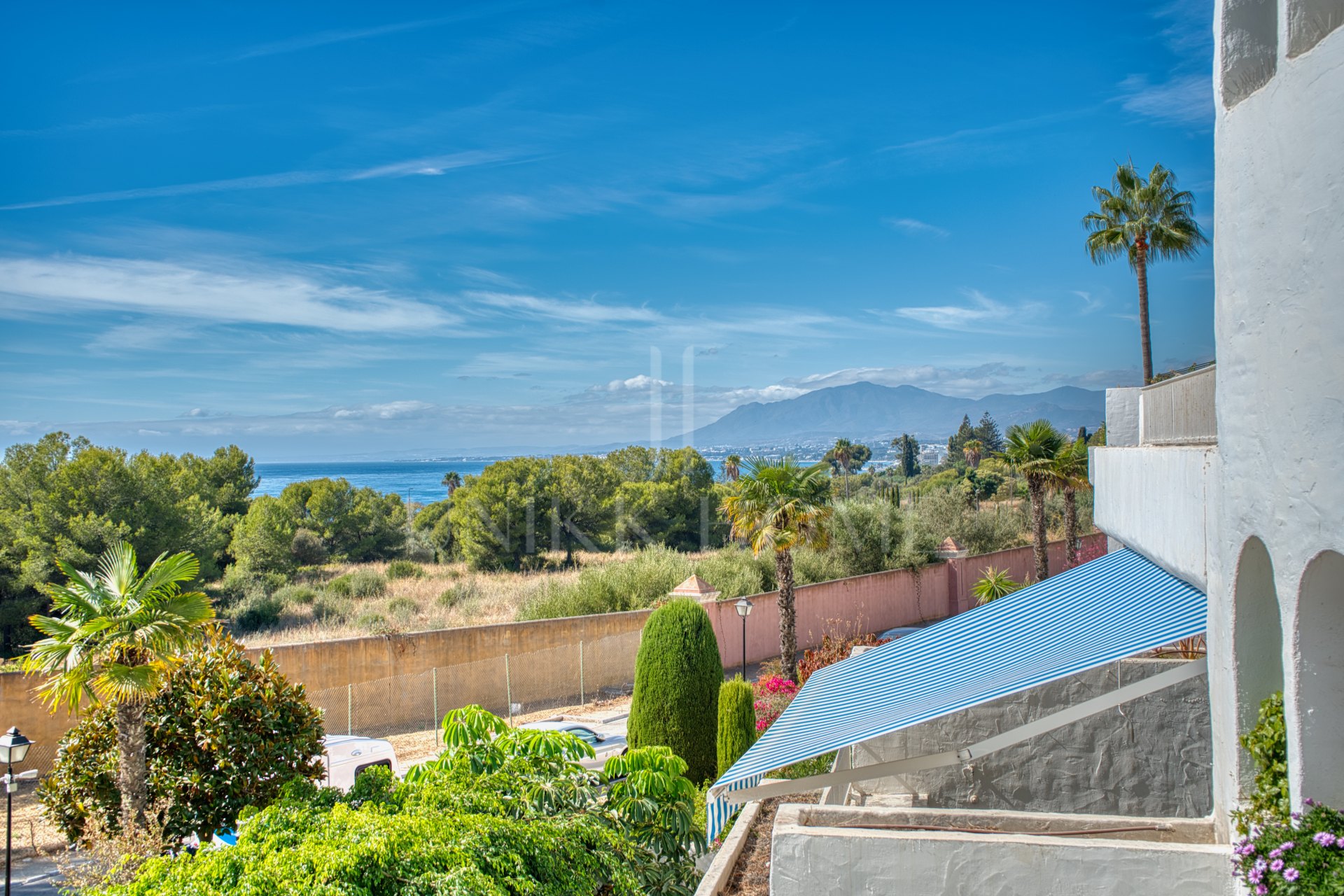 Stunning Duplex Apartment in Marbella – Birdie Club, Río Real