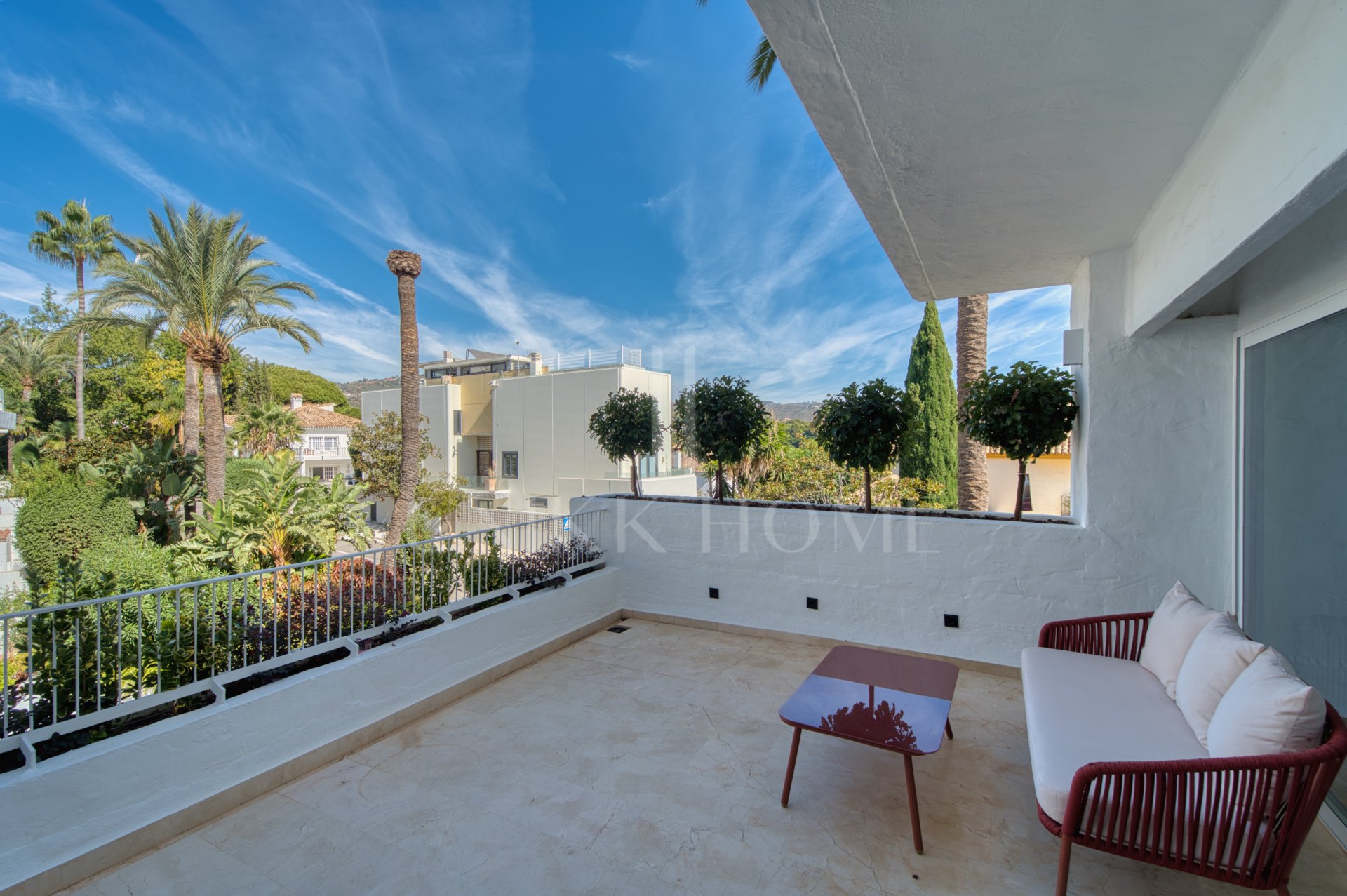 Stunning Duplex Apartment in Marbella – Birdie Club, Río Real