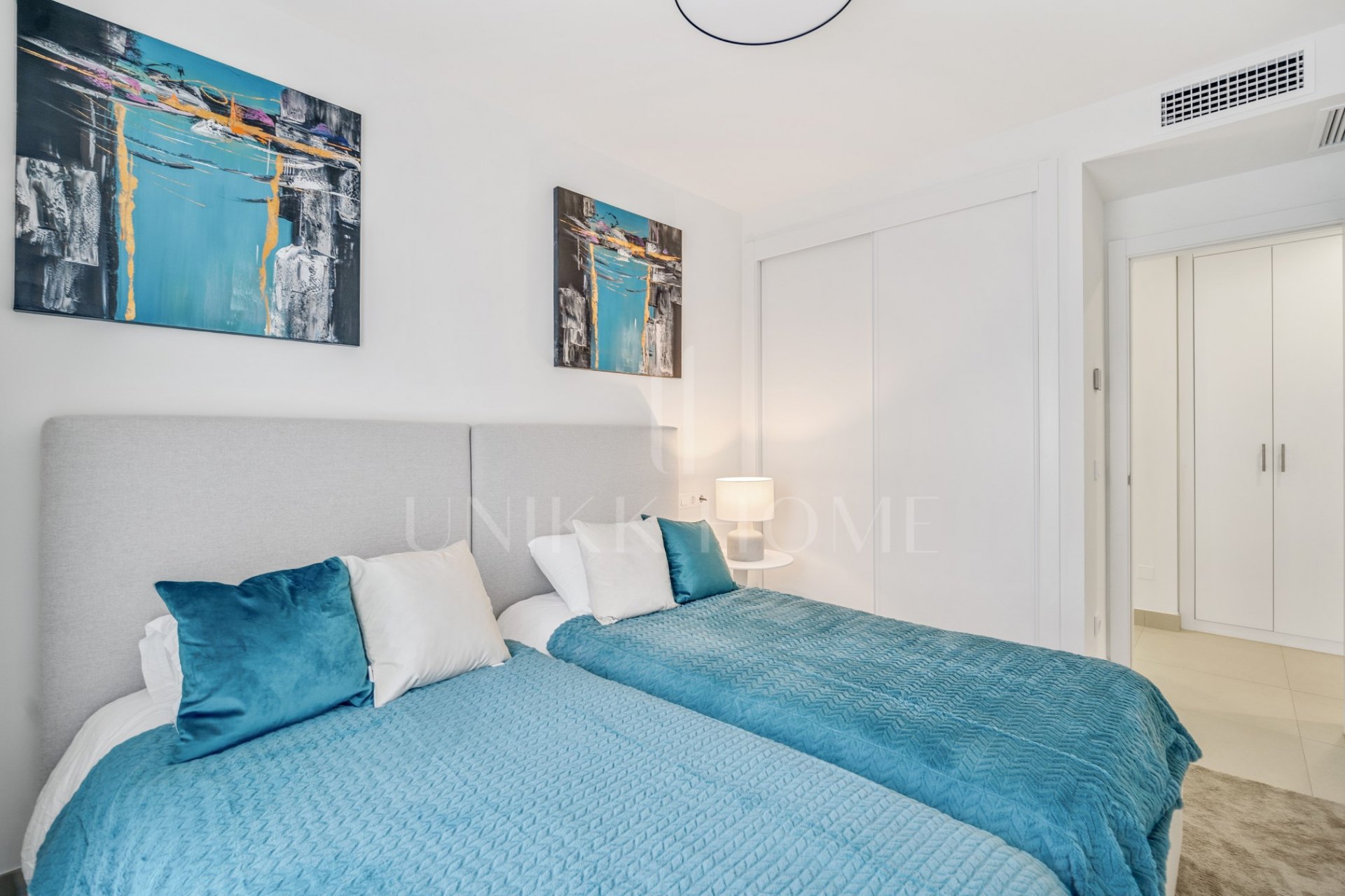 Piso deluxe con piscina privada y vista al mar