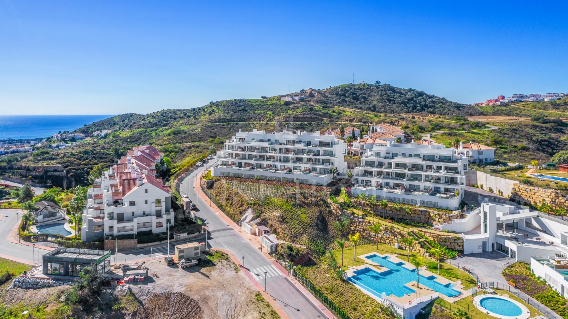 Piso deluxe con piscina privada y vista al mar