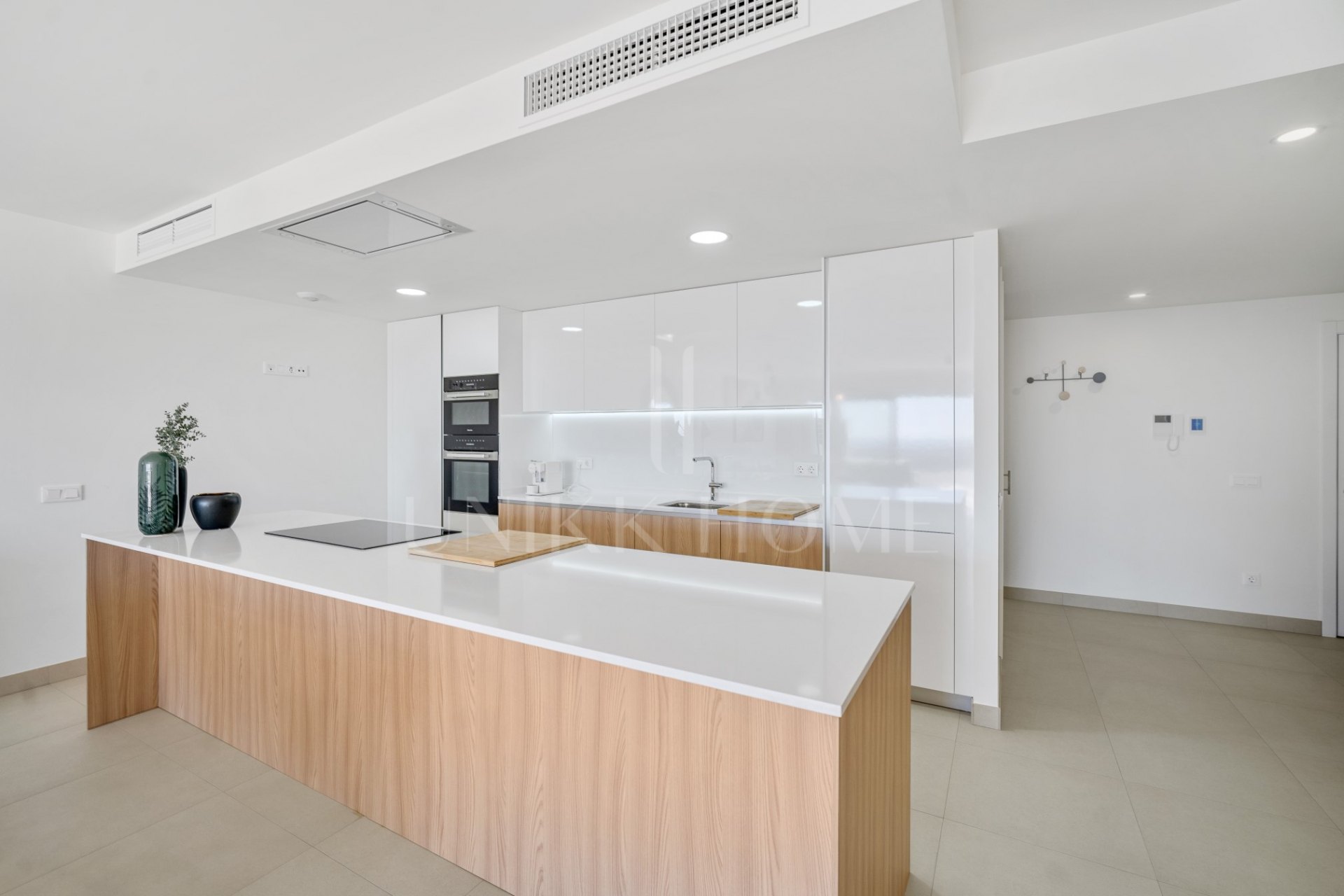 Piso deluxe con piscina privada y vista al mar