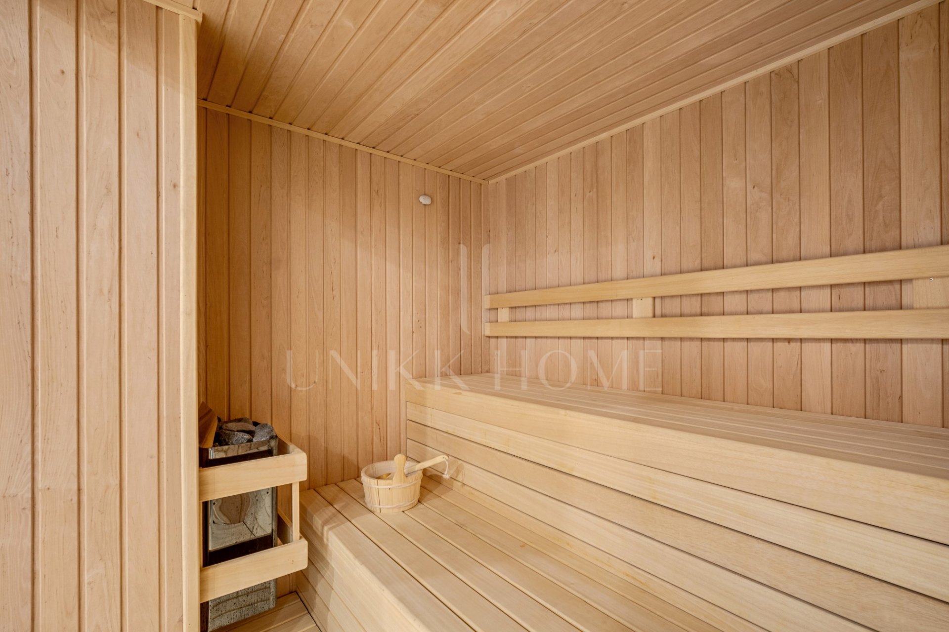 Piso deluxe con piscina privada y vista al mar