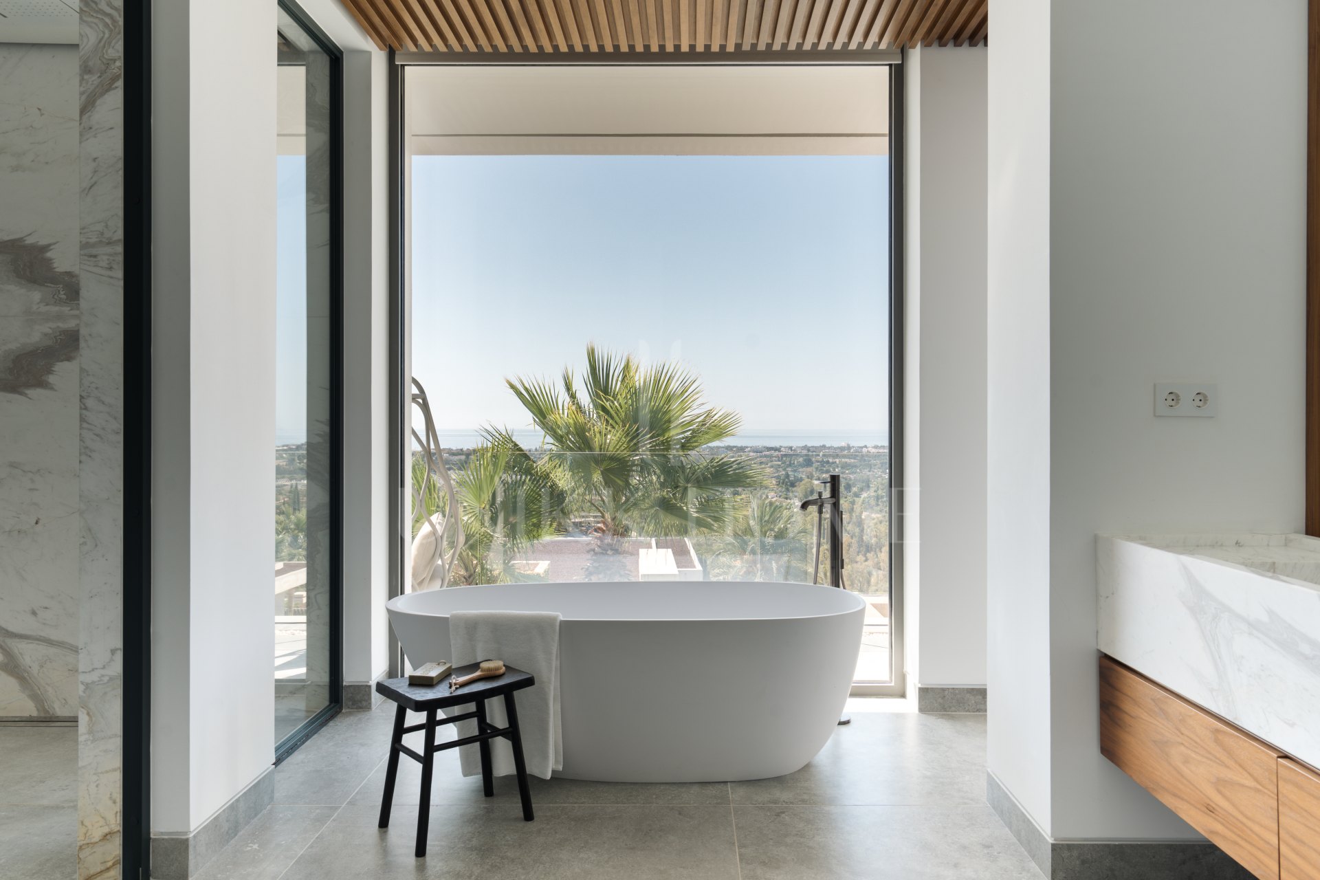 Introducing The Hills 10, perched on the hills of La Quinta within the exclusive gated community of El Herrojo Alto.