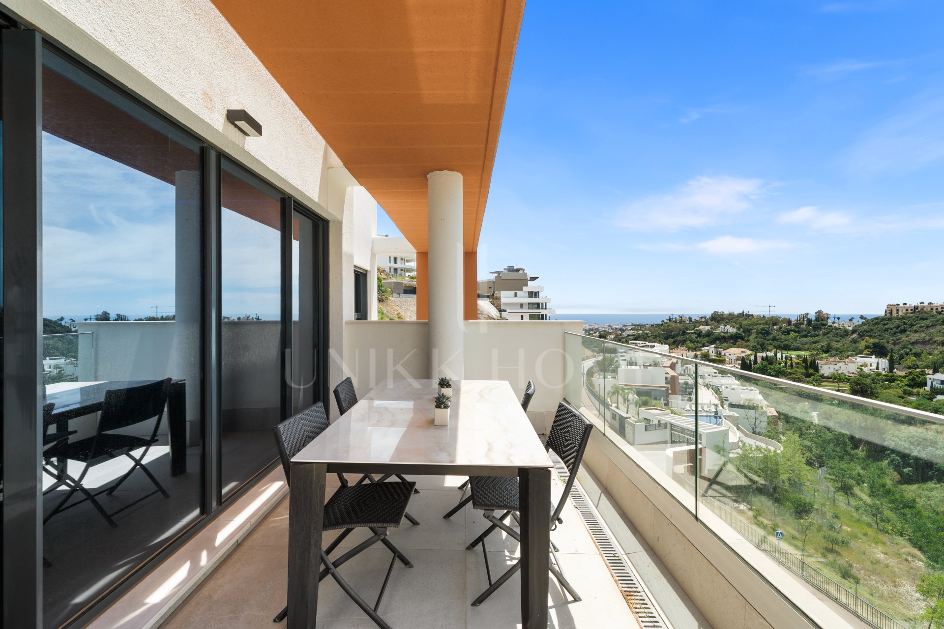 Penthouse for sale in Alborada Homes, Benahavis