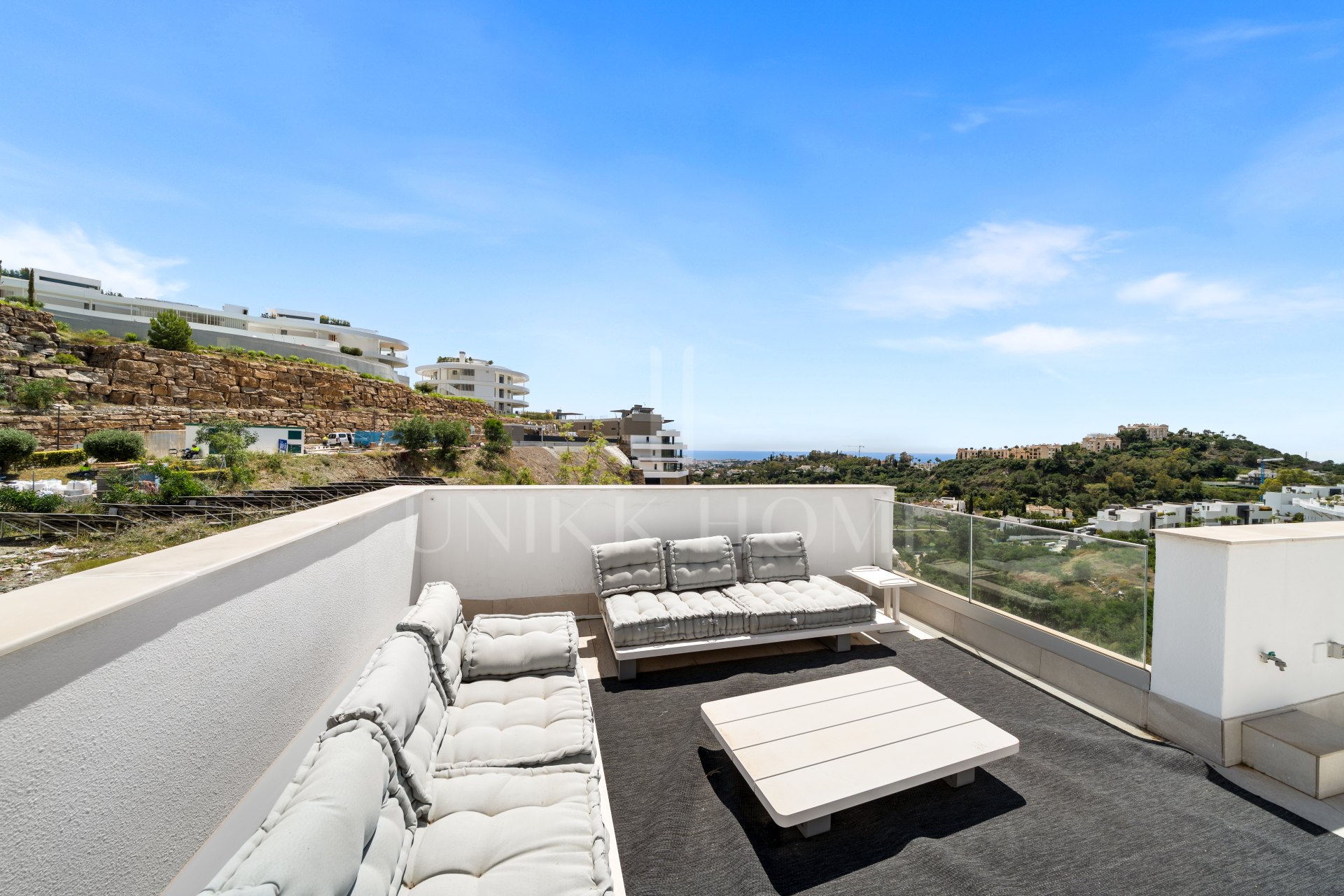 Penthouse for sale in Alborada Homes, Benahavis